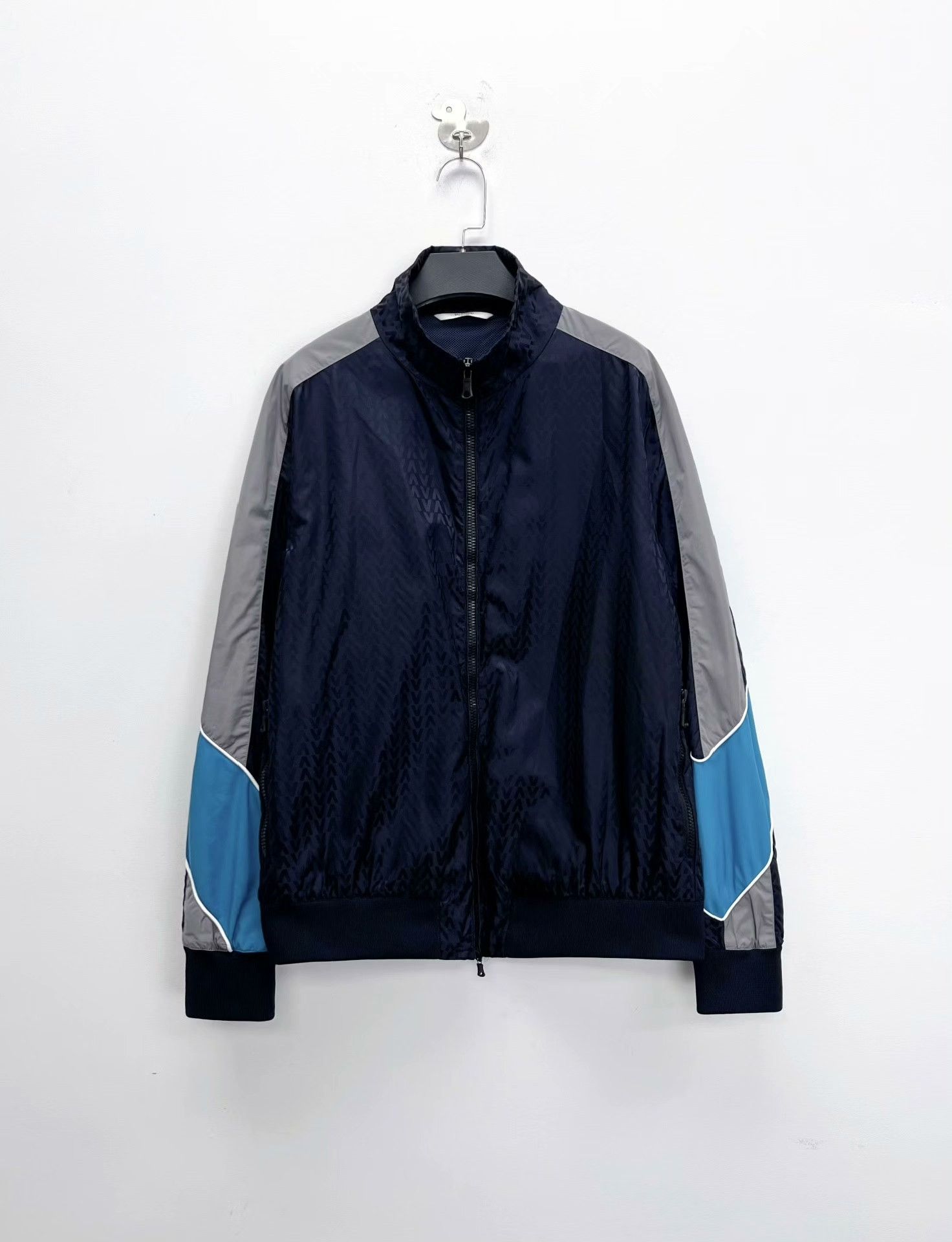 Valentino Valentino Retro Multi Light Jacket 50 Men Size US XL / EU 56 / 4 - 1 Thumbnail