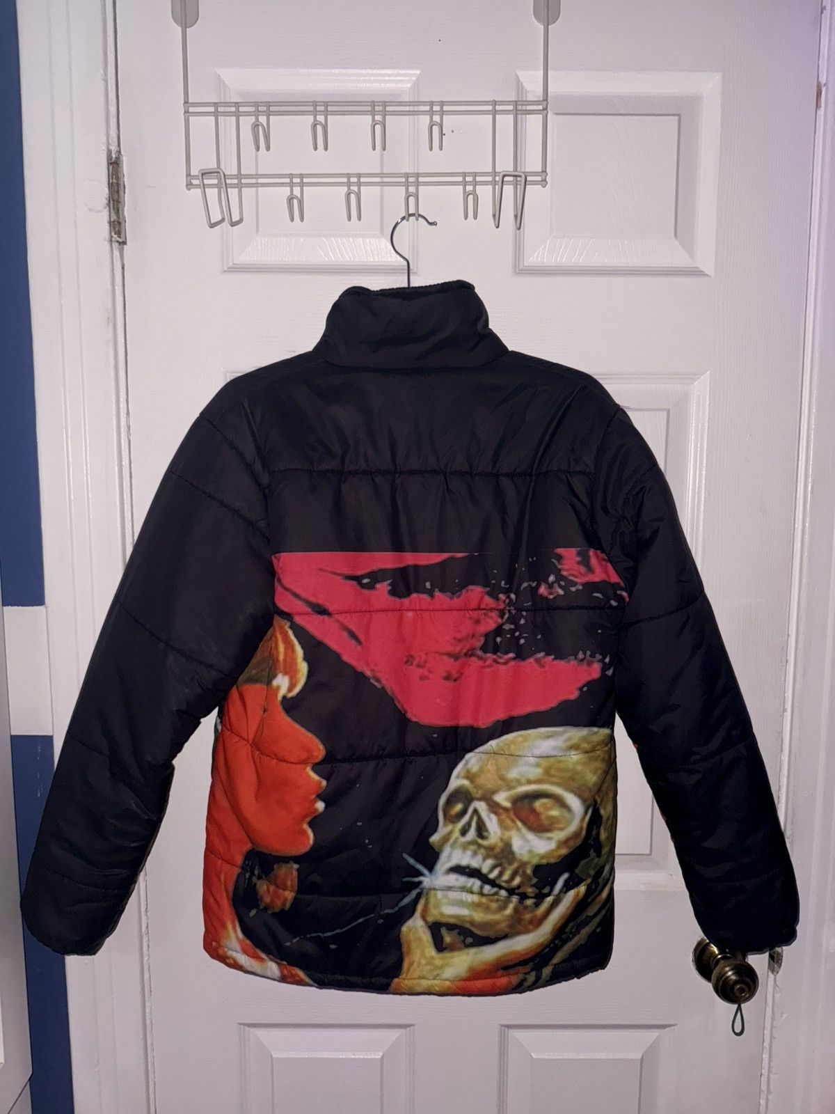Other Vintage Skull Graphic Puffer Jacket – Black / Red – Size S Size US S / EU 44-46 / 1 - 2 Thumbnail