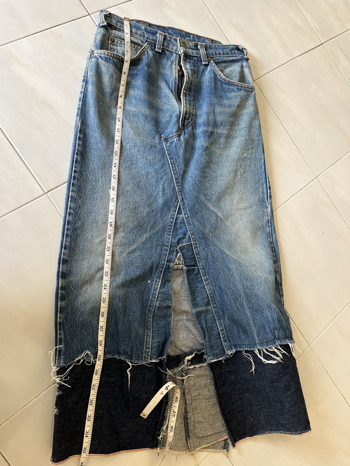 Levi's Reconstructed Vintage 80’s Levis Orange Tab Skirt Size 28" / US 6 / IT 42 - 17 Thumbnail