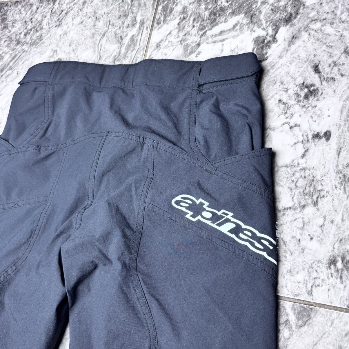 Alpinestars × Vintage Alpinestar shorts racing moto Size US 30 / EU 46 - 8 Thumbnail