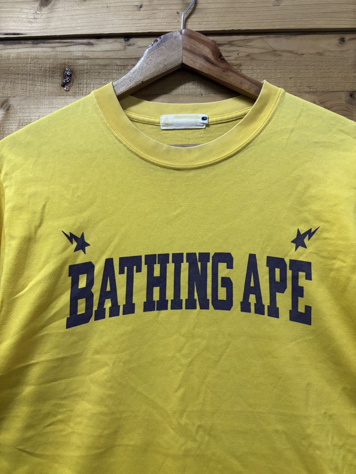 Bape Vintage A bathing ape tshirt Size US M / EU 48-50 / 2 - 2 Thumbnail