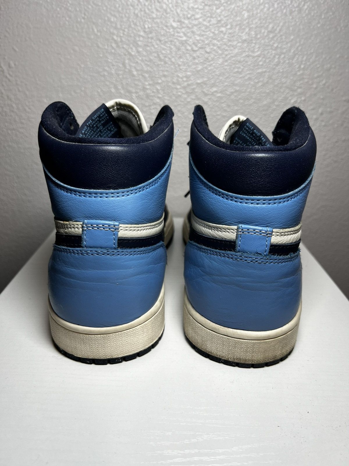 Nike Size 10 - Jordan 1 Retro OG High Obsidian UNC 2019 Size US 10 / EU 43 - 4 Thumbnail