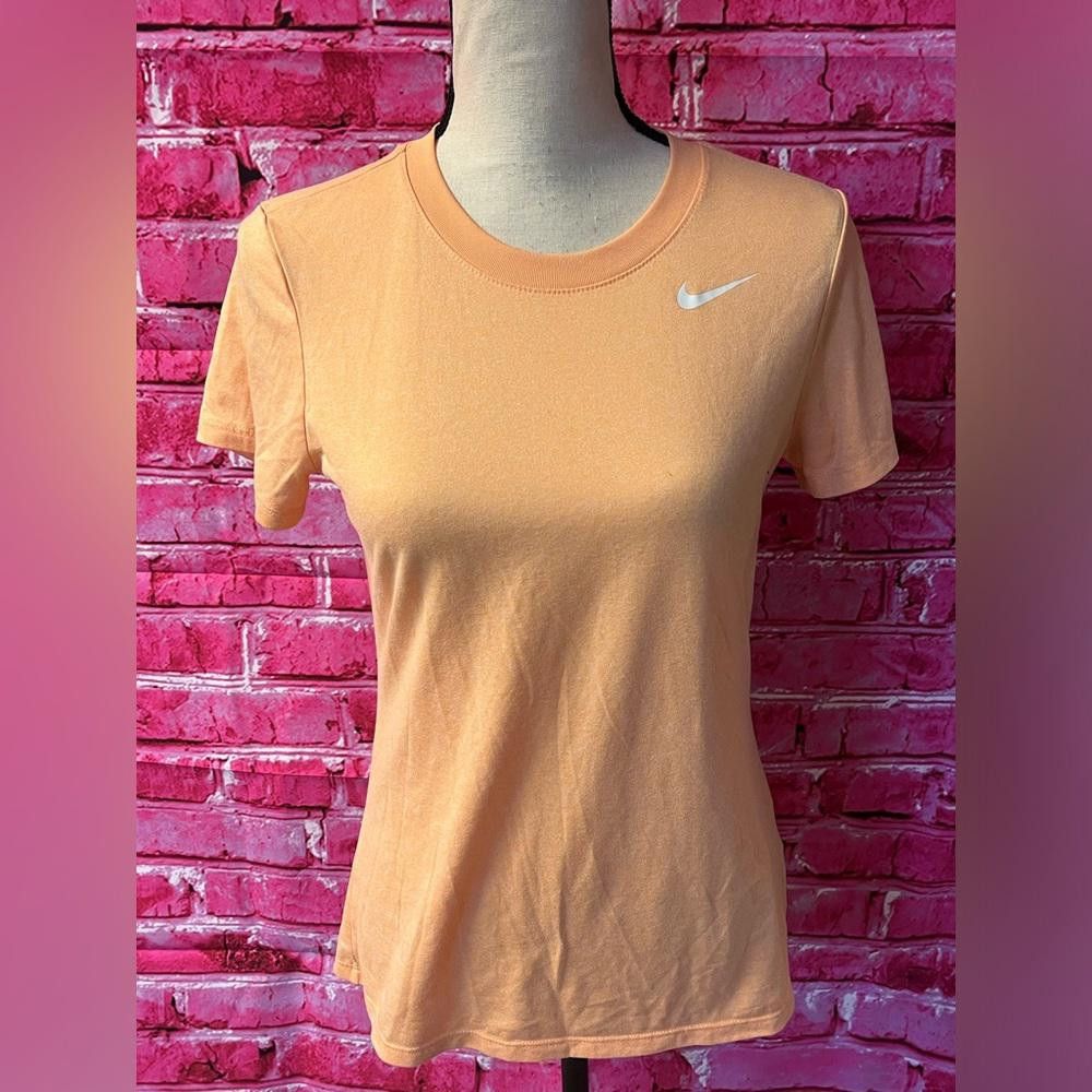 Nike Nike Dri-Fit Tee Size S / US 4 / IT 40 - 1 Thumbnail