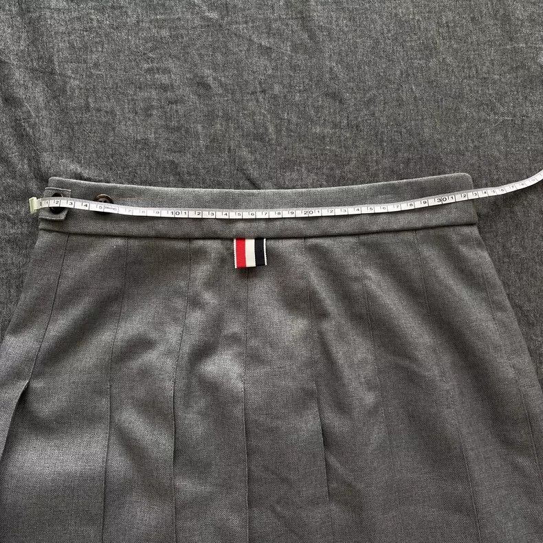 Thom Browne Thom Browne Medium and long pleated skirt Size 24" / US 00 / IT 34 - 7 Thumbnail