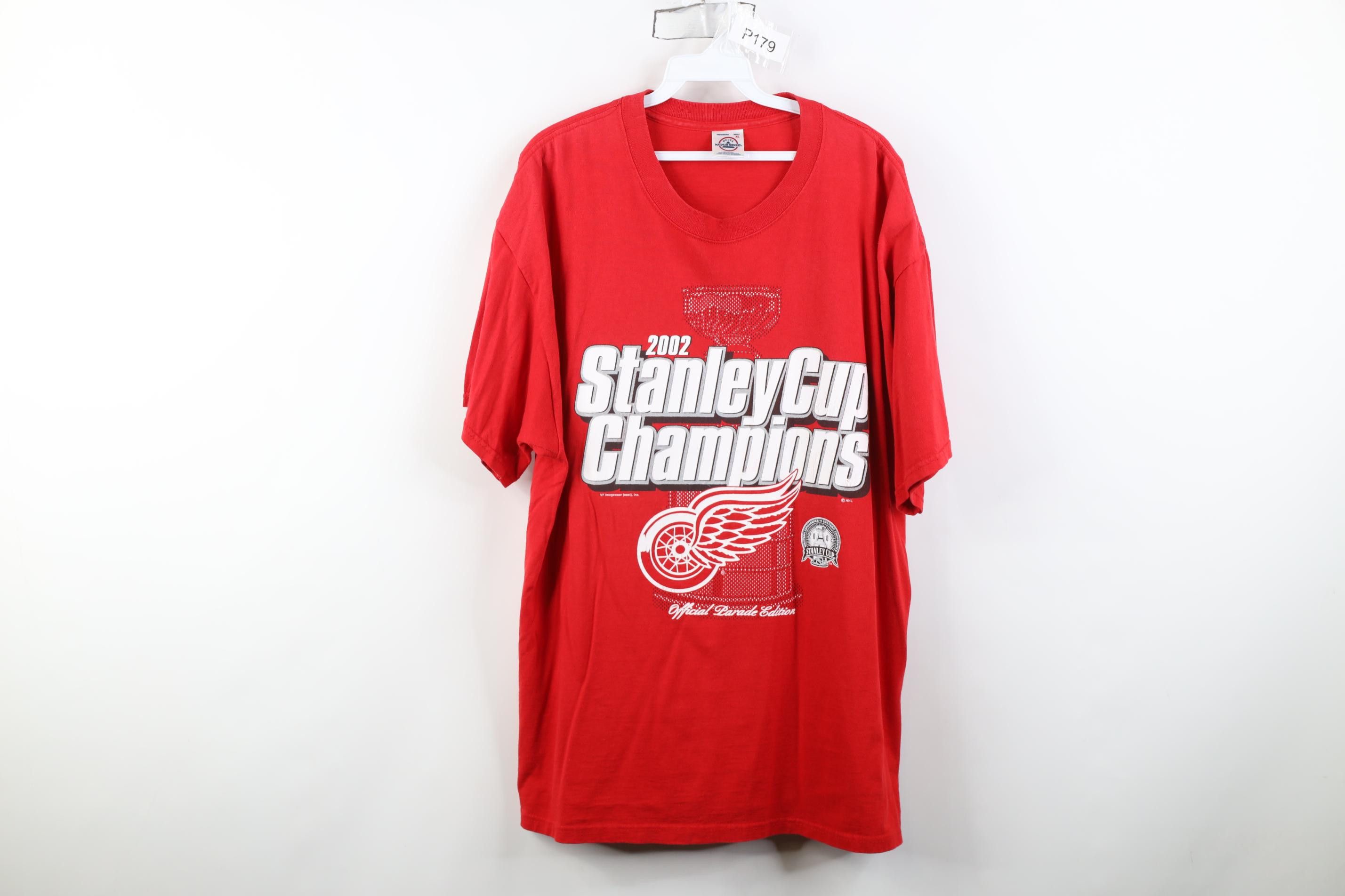 Vintage Vintage 2002 Stanley Cup Champs Detroit Red Wings T-Shirt Size US XL / EU 56 / 4 - 1 Thumbnail