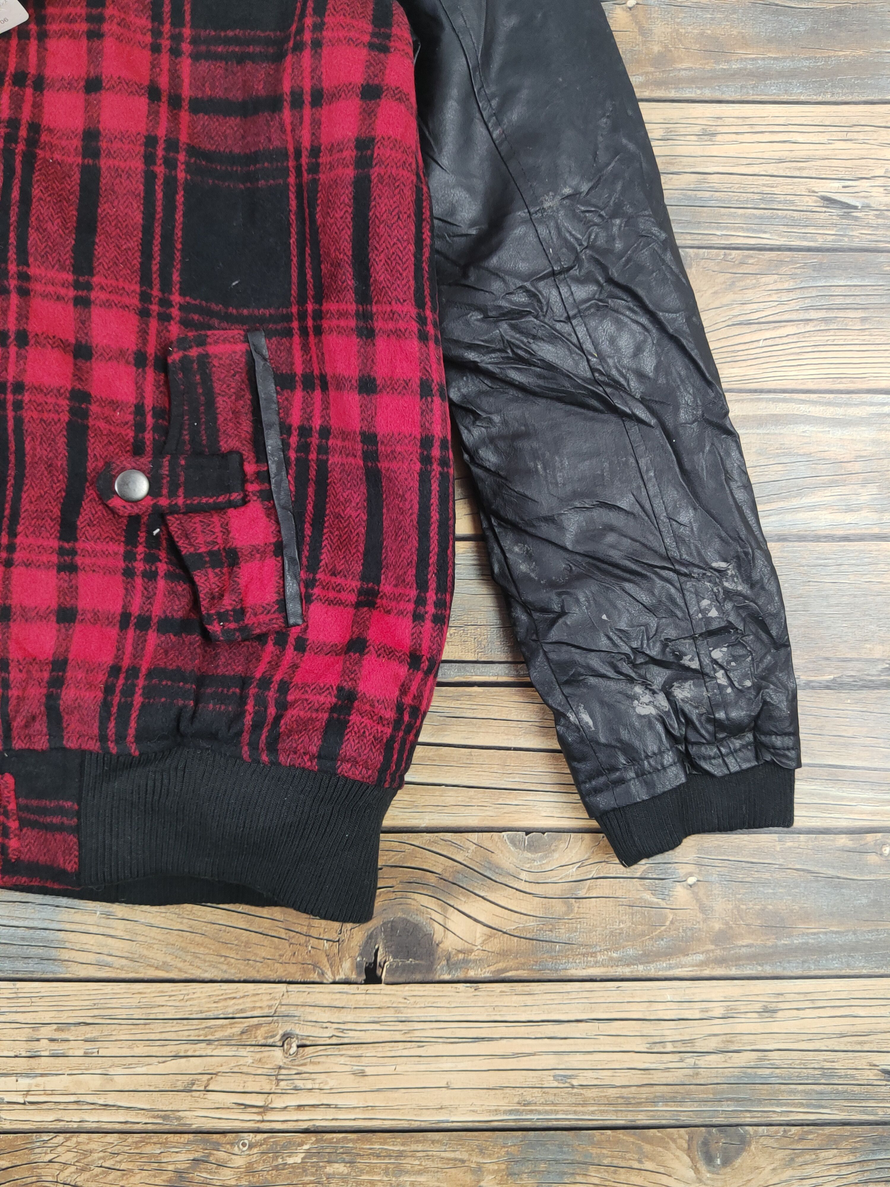 Japanese Brand × Vintage Ba-tsu Studio Red Black checkered Jackets #W1112 Size US S / EU 44-46 / 1 - 9 Thumbnail