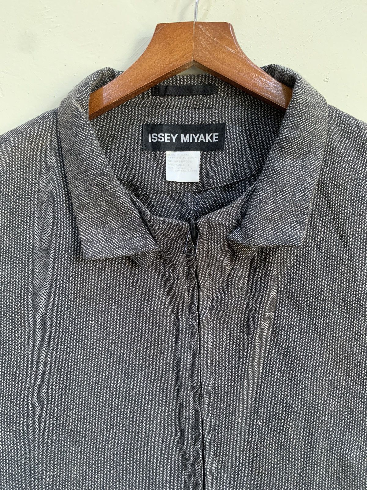 Issey Miyake × Japanese Brand issey miyake men embroidery jacket Size US L / EU 52-54 / 3 - 5 Thumbnail