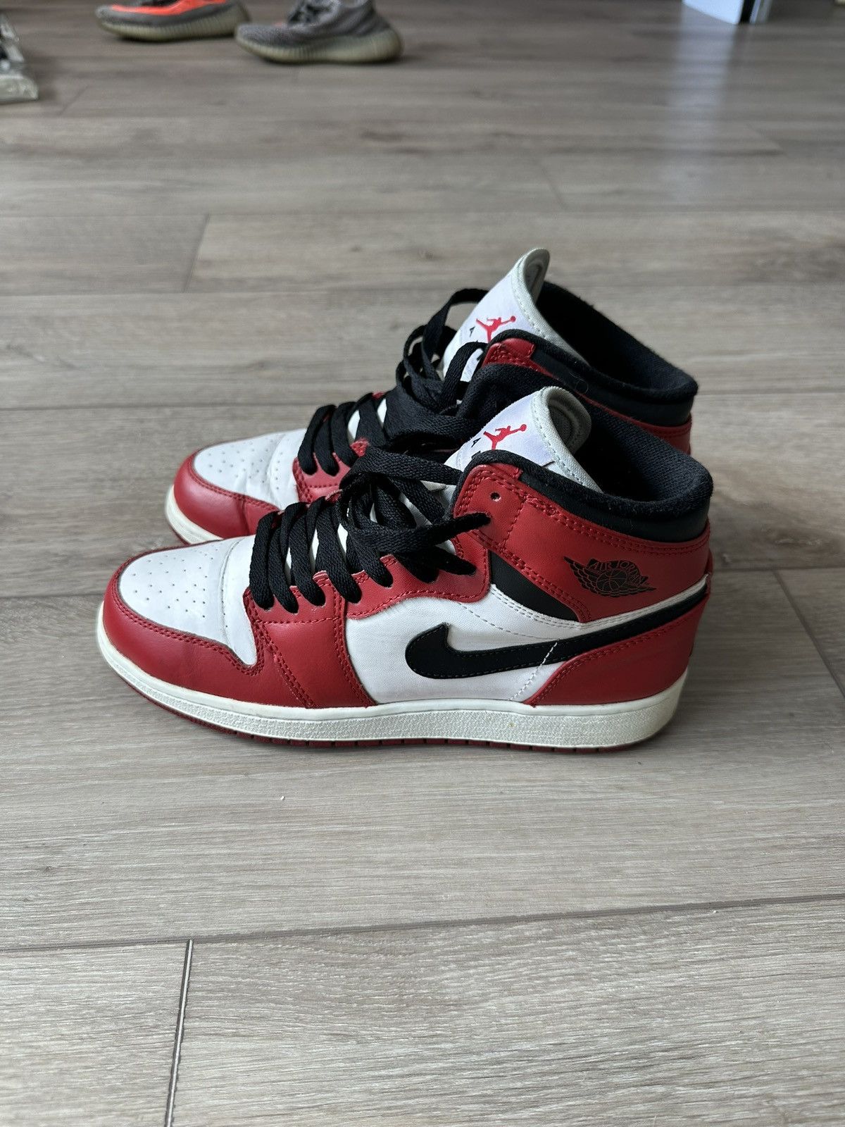 Jordan Brand Jordan 1 Retro High Chicago 2013 Sz 6 Size US 6 / EU 39 - 20 Thumbnail