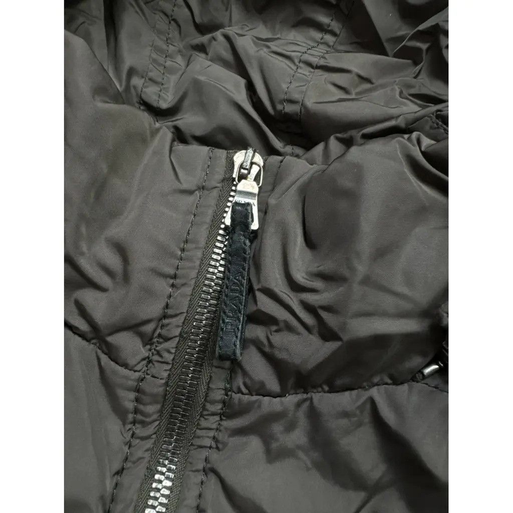 Prada Prada Puffer Coat Black Tab Size: 40 Size S / US 4 / IT 40 - 4 Thumbnail