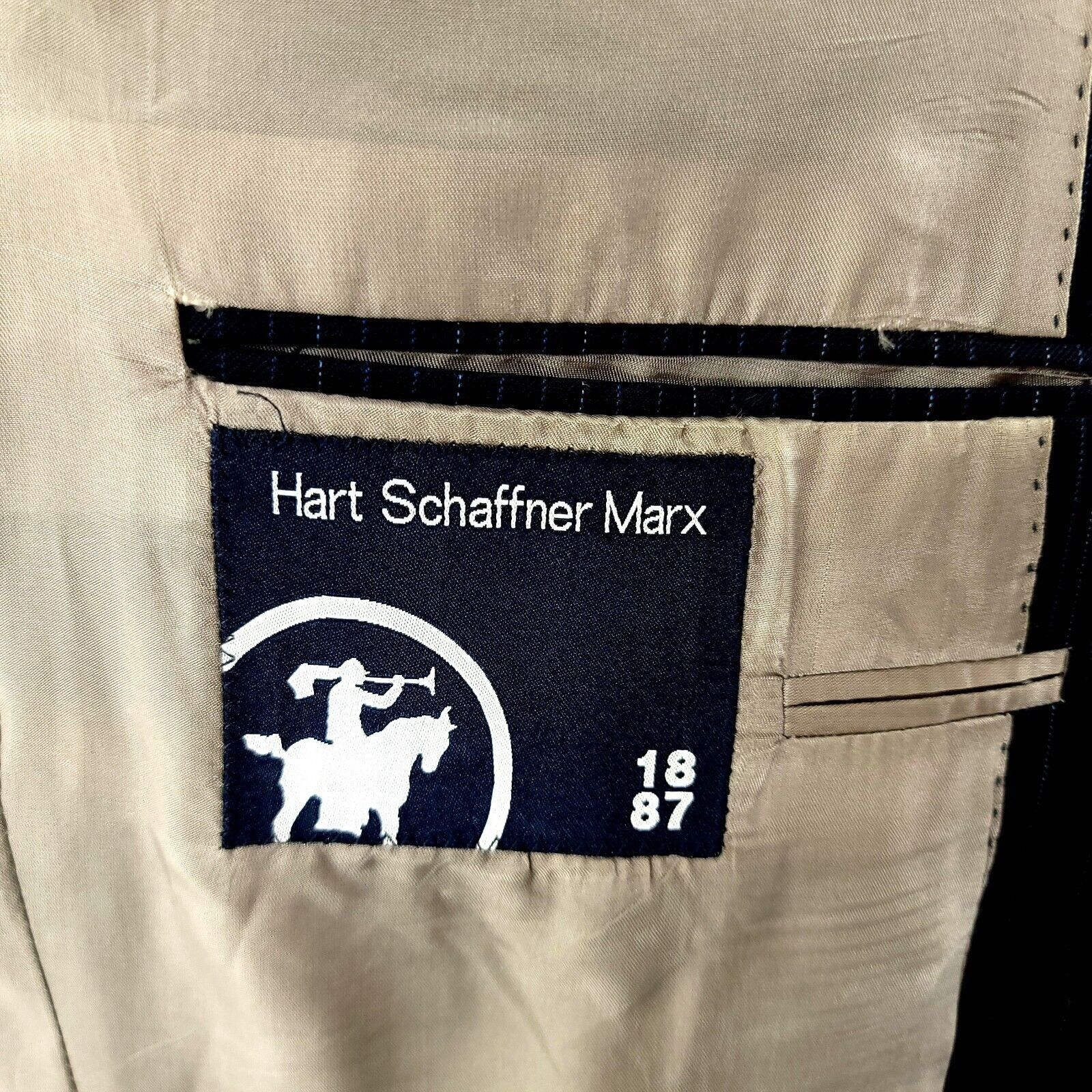 Hart Schaffner Marx Hart Schaffner Marx Wool 3 Button Suit Jacket 42L Blue W/ Bl Size 42L - 7 Thumbnail