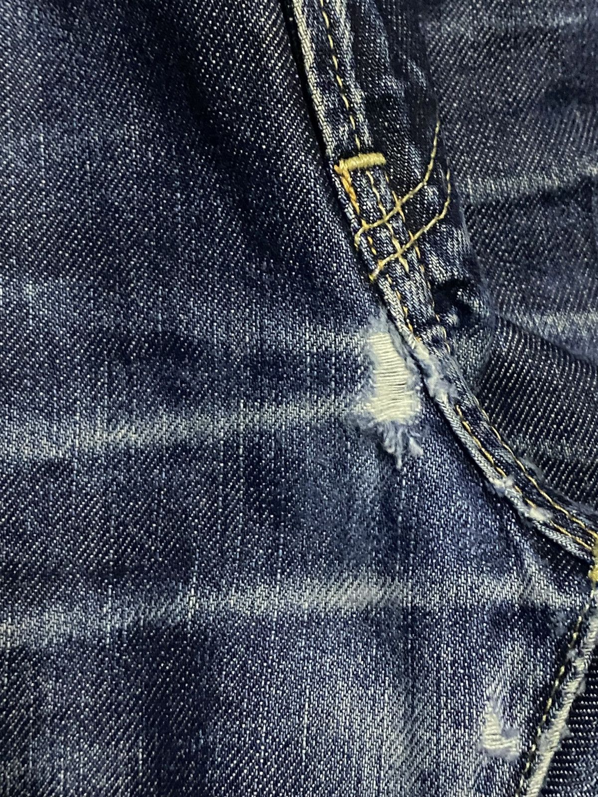 Undercover Vintage Japanese Brand Uniqlo S-002 Distressed Loose Jeans Size US 33 - 9 Thumbnail