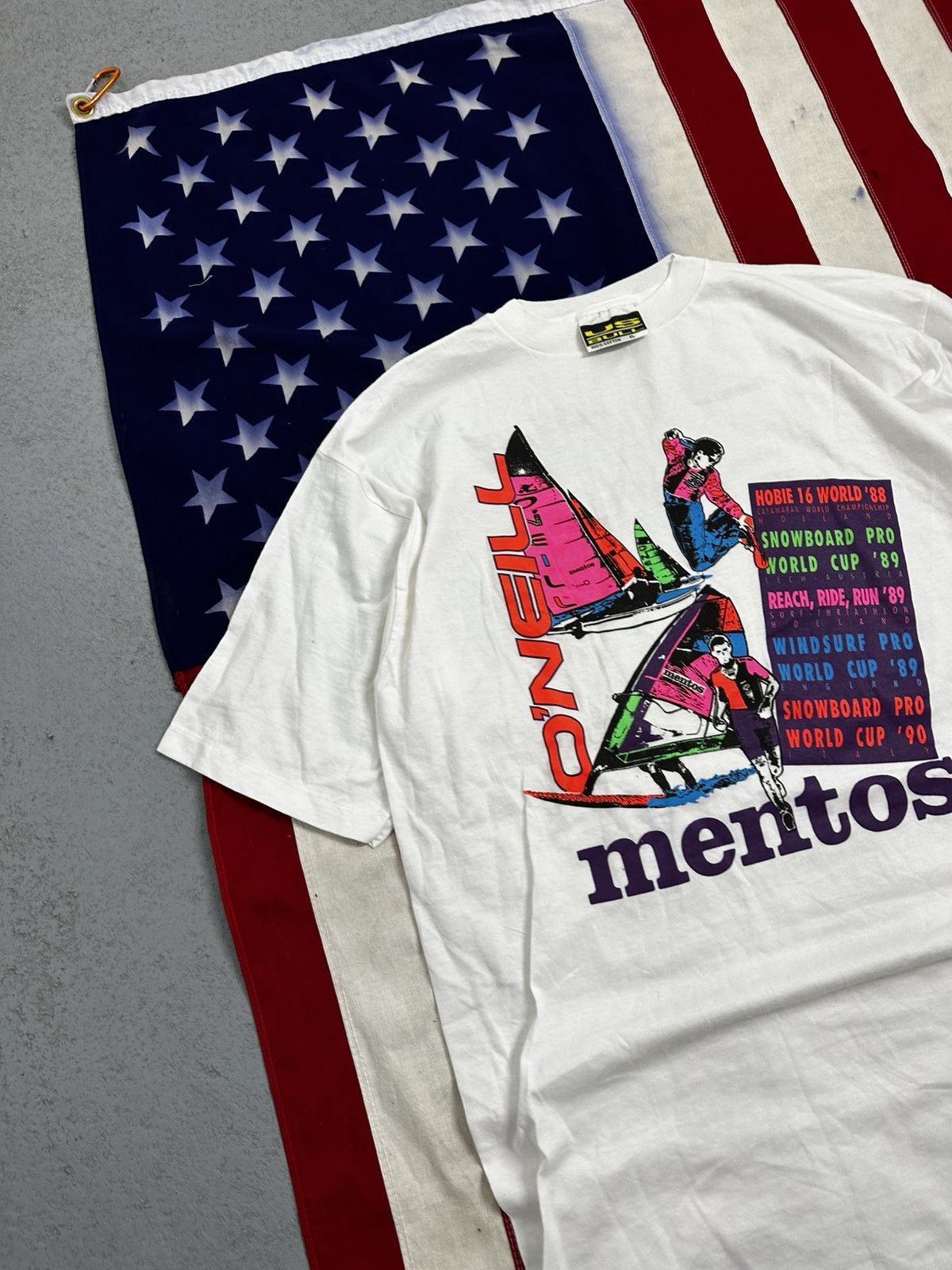 O'Neill Vintage O'Neill x mentos big logo t-shirt Size US XL / EU 56 / 4 - 3 Thumbnail