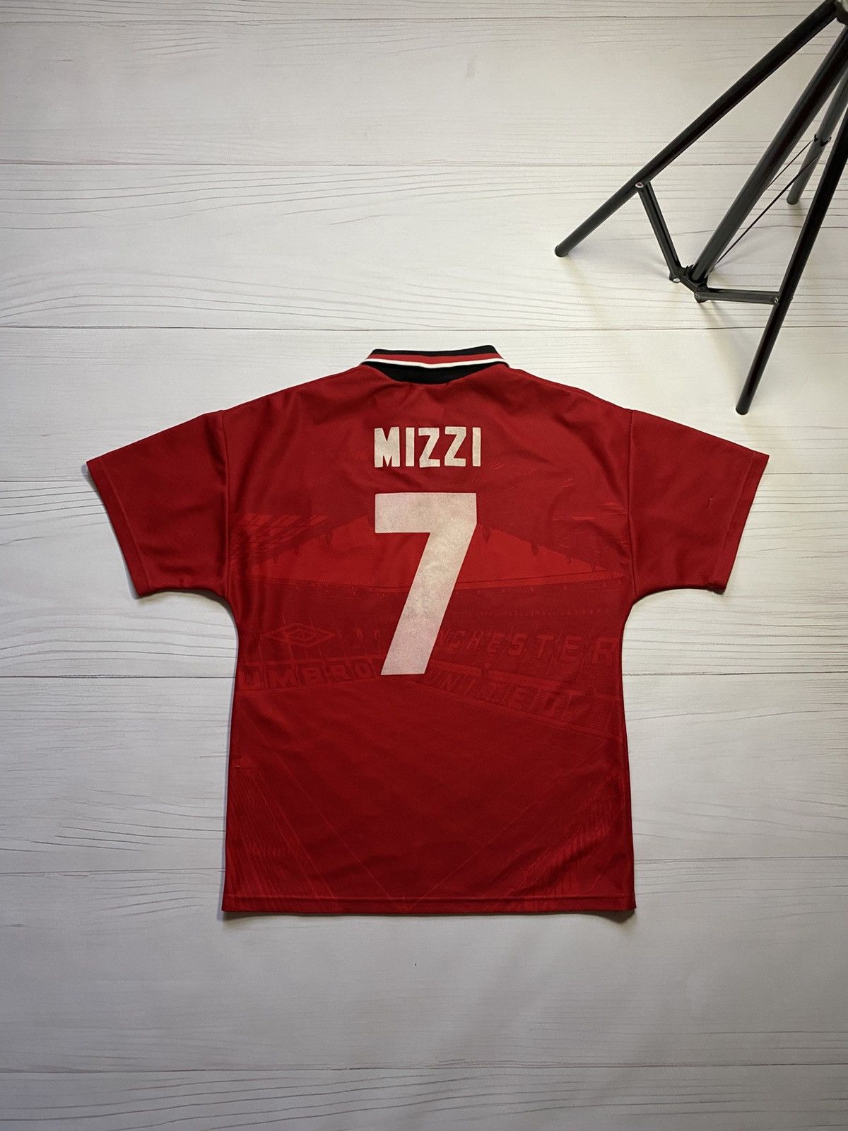 Umbro Vintage Manchester United 1994/95 home soccer jersey Young Size US XS / EU 42 / 0 - 12 Thumbnail