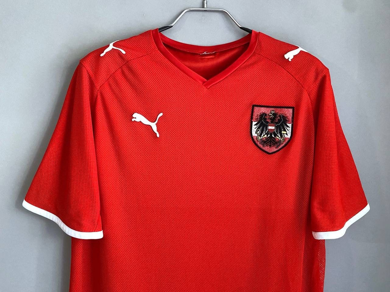 Puma Puma Austria National Team 2008\2009 Home Soccer Jersey, L Size US L / EU 52-54 / 3 - 3 Thumbnail