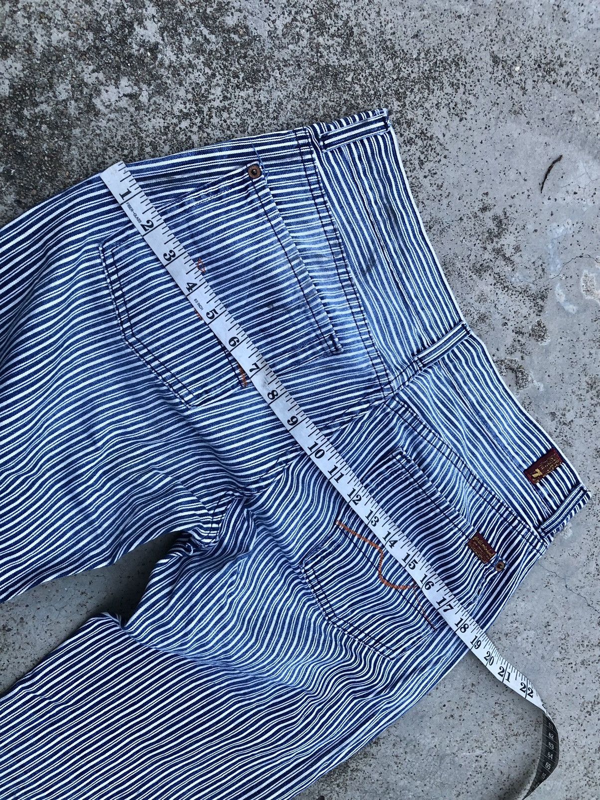 7 For All Mankind FLARED STRIPED DENIM Size 30" / US 8 / IT 44 - 9 Thumbnail