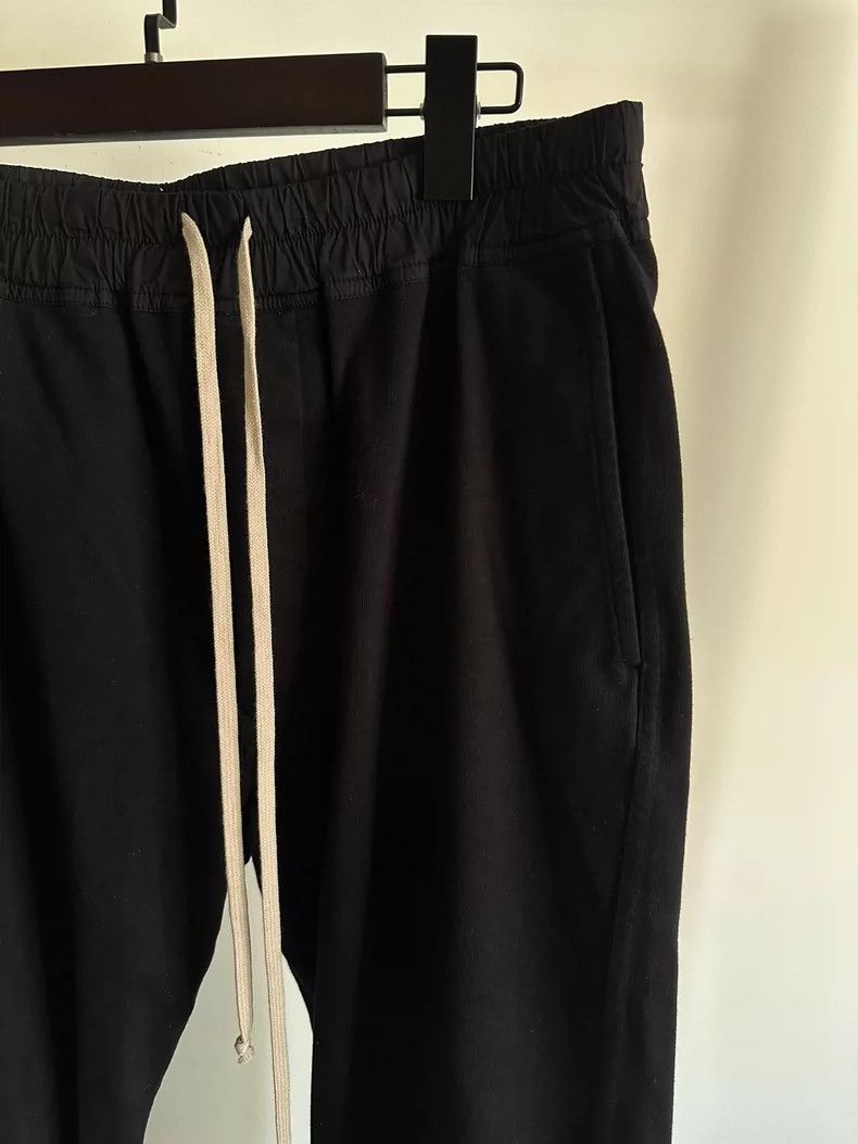 Rick Owens Rick Owens size L Black cotton trousers that don't fall off Size US 28 / EU 44 - 2 Thumbnail