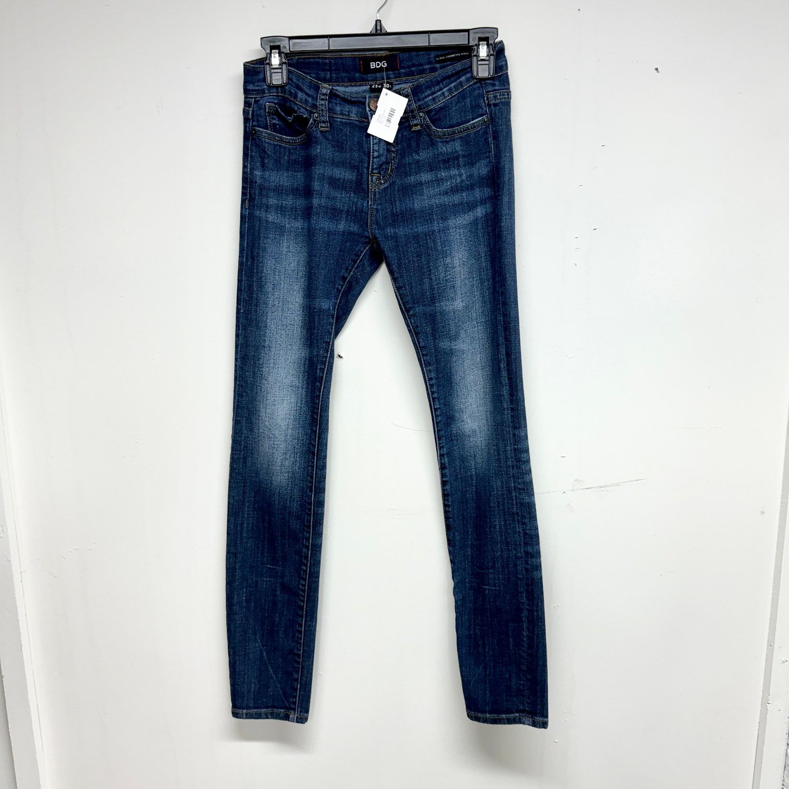Urban Outfitters Urban Outfitters BDG 25 X30 The Rise Cigarette Ankle Jean Size 25" / US 0 / IT 36 - 2 Thumbnail