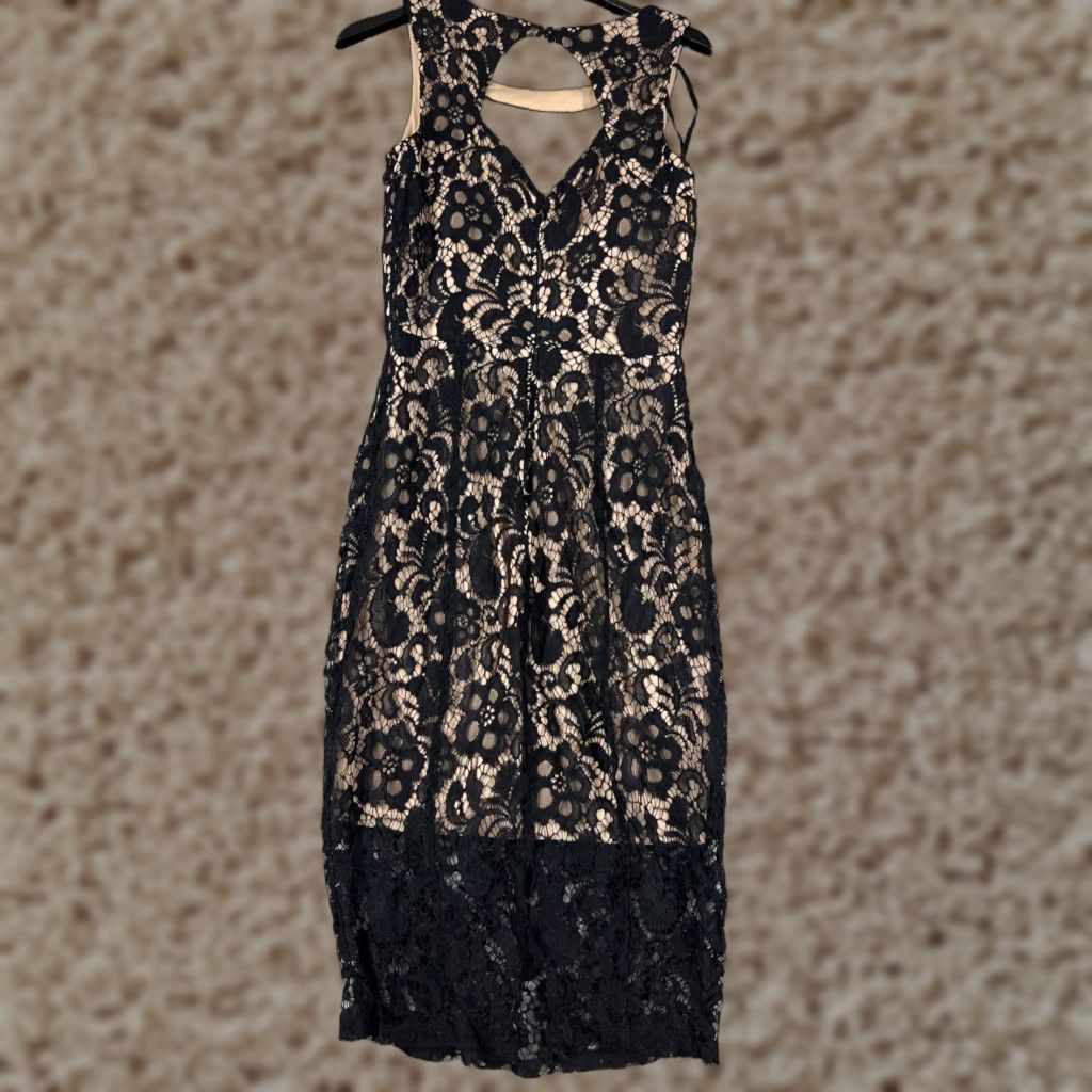 forever 21 burgundy lace dress Lace-Trim Satin Floral Maxi Dress
