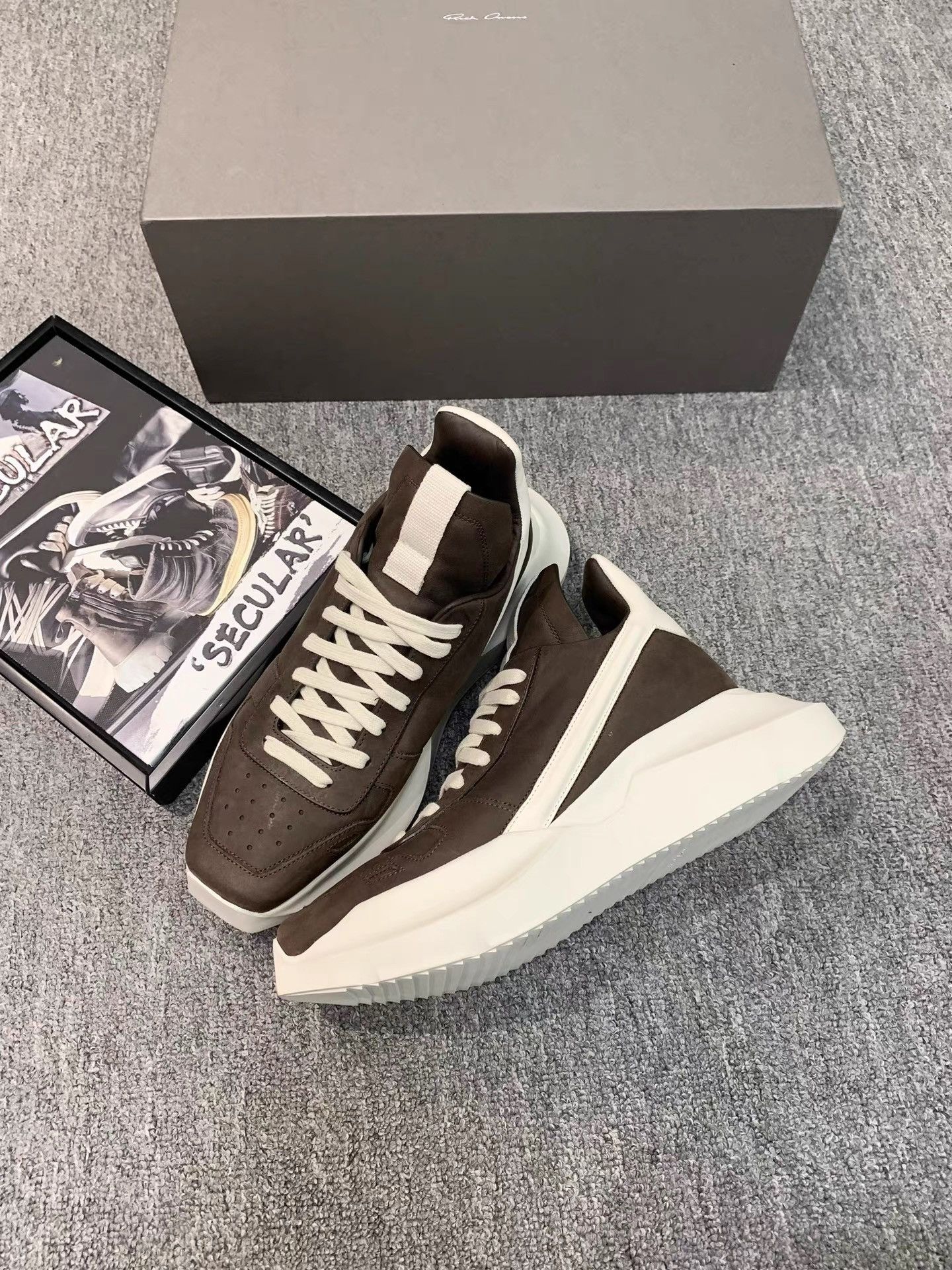 Rick Owens Rick Owens Runner Mainline Leather Tank Sneakers K34 Size US 5.5 / EU 38 - 4 Thumbnail