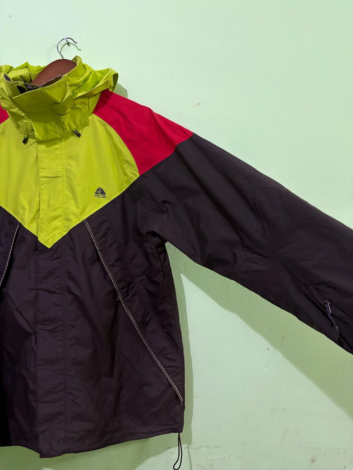 Nike Nike ACG Windbreaker Jacket multicoloured Jacket Design Size US L / EU 52-54 / 3 - 3 Thumbnail