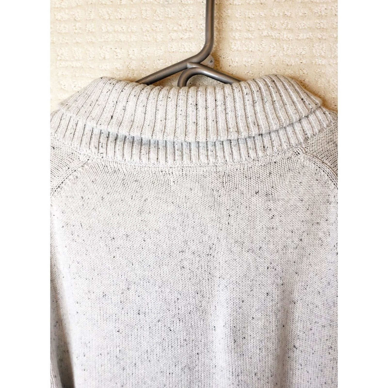 Banana Republic Banana Republic Sweater Men Large Beige Cowl Shawl Neck Buttons Pullover Knit Wool Regular Size L Size US L / EU 52-54 / 3 - 7 Thumbnail