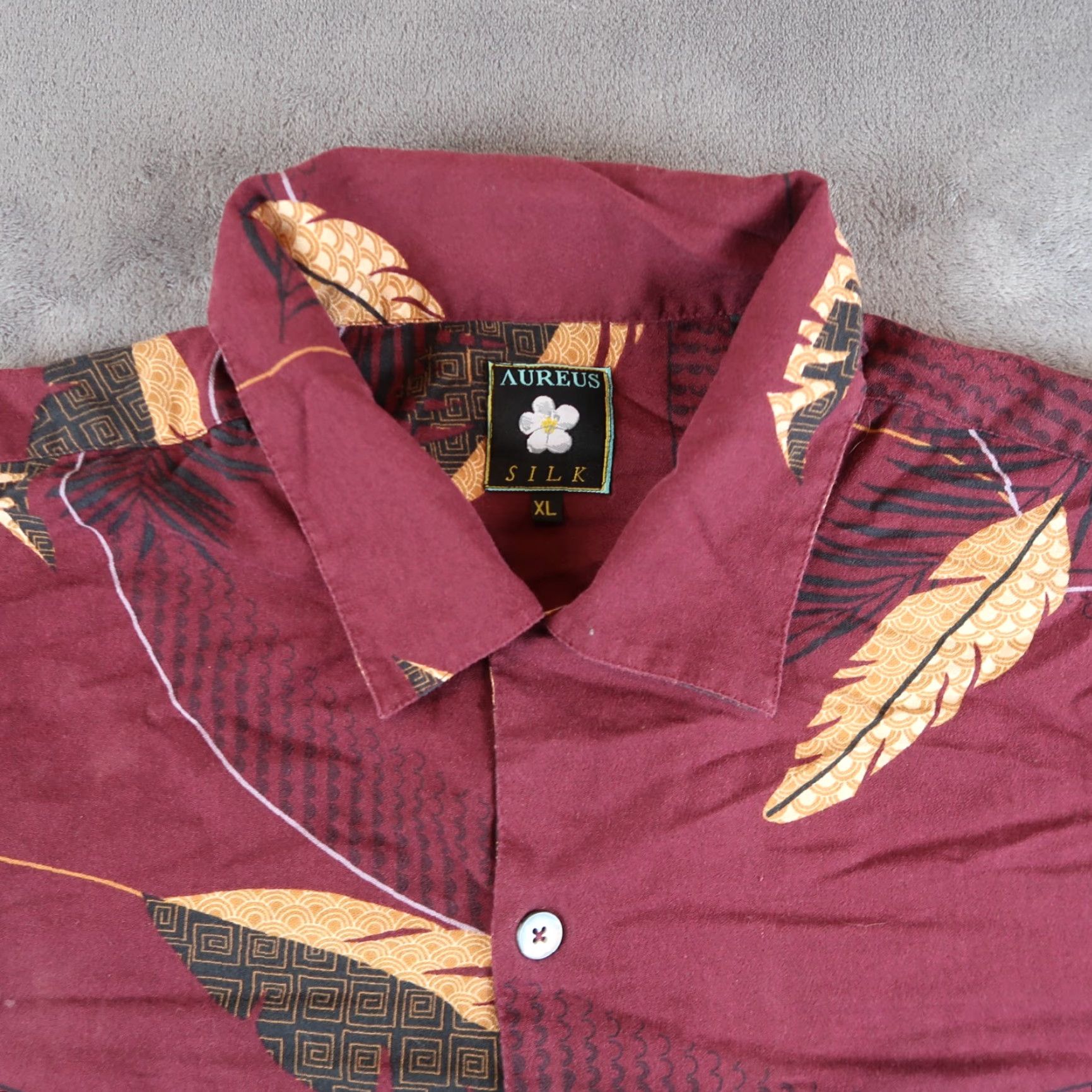 Vintage Aureus Button-Up Hawaiian Shirt Men XL Burgundy Silk Cotton Size US XL / EU 56 / 4 - 3 Thumbnail