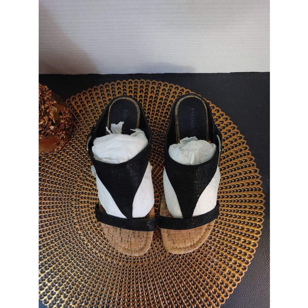 Donald Pliner Donald J. Pliner Donni Dylan Size 6.5M Sandals Size US 6.5 / IT 36.5 - 3 Thumbnail