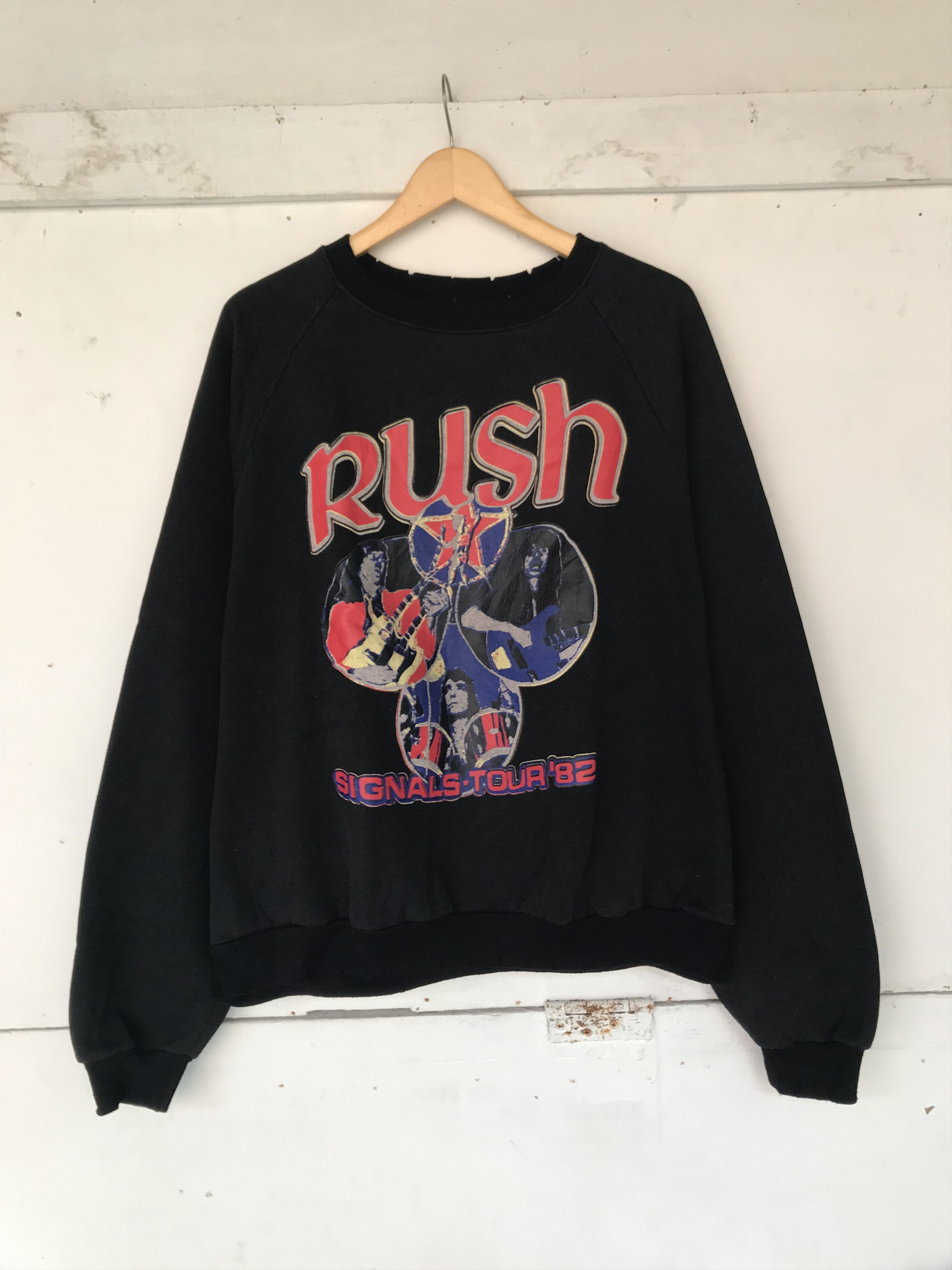 Band Tees × Vintage Vintage Band RUSH Tour 82 distressed sweatshirt Size US XL / EU 56 / 4 - 1 Thumbnail