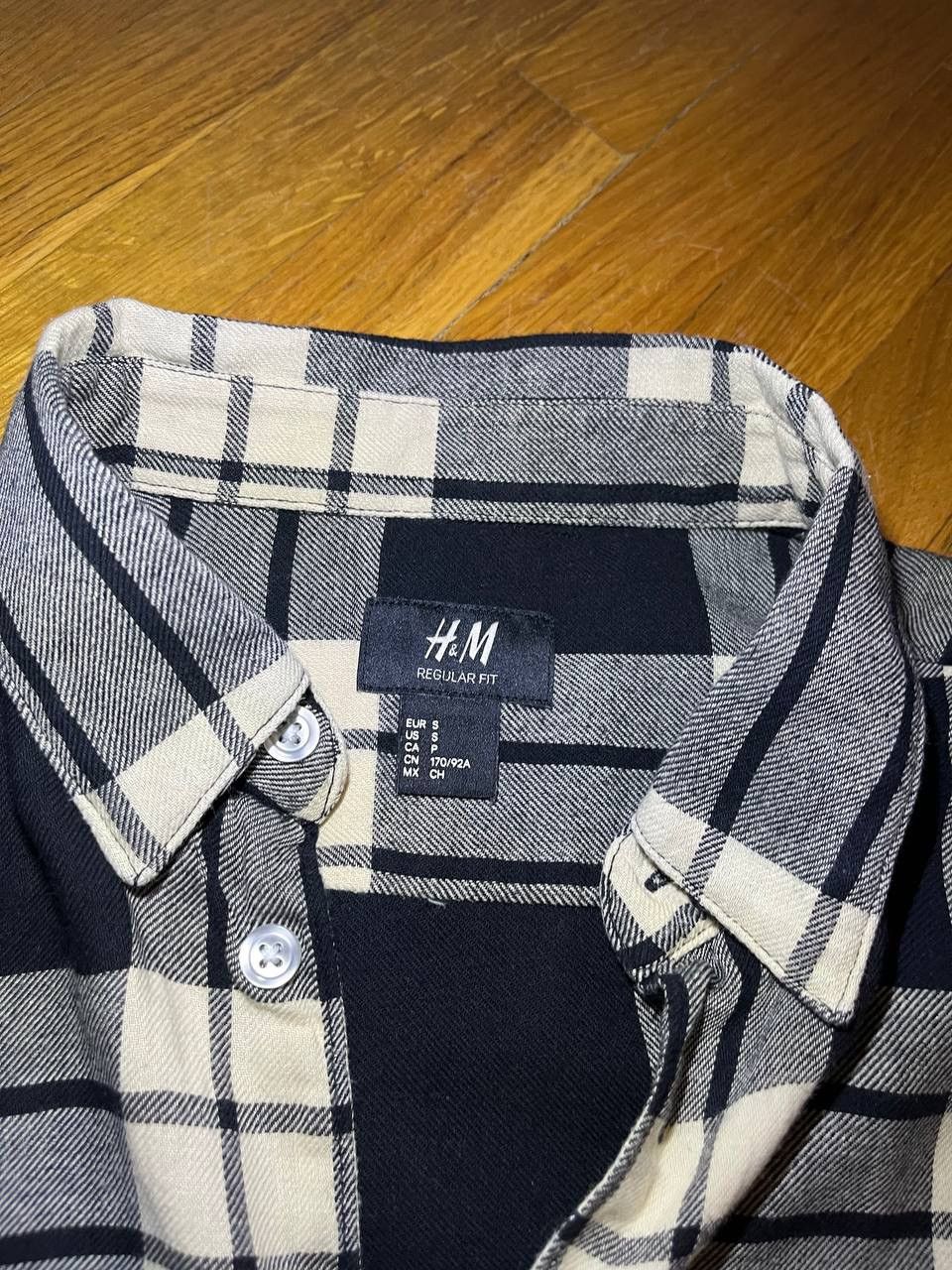 H&M H&M check long sleeve basic shirt Size US S / EU 44-46 / 1 - 3 Thumbnail
