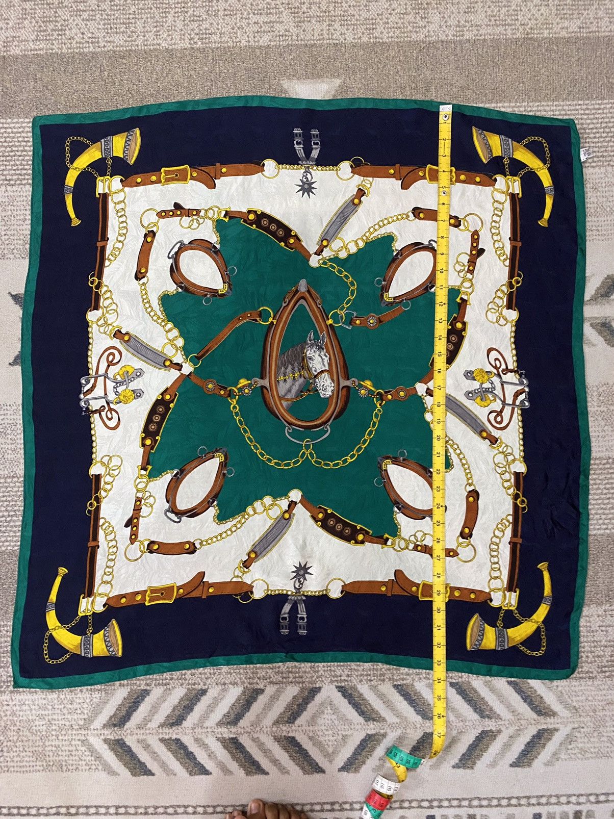 Japanese Brand Japanese Brand Overprint Scarf/Handkerchief/Pocket Square Size ONE SIZE - 7 Thumbnail