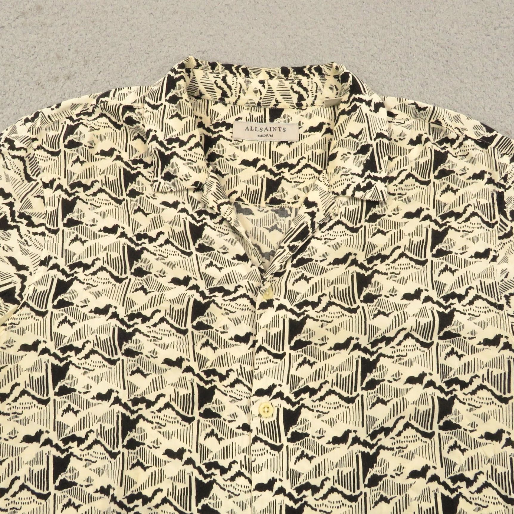 Allsaints All Saints Shirt Mens Medium Relaxed Viscose Loop Collar Camp Topographic Design Shirt Size US M / EU 48-50 / 2 - 3 Thumbnail