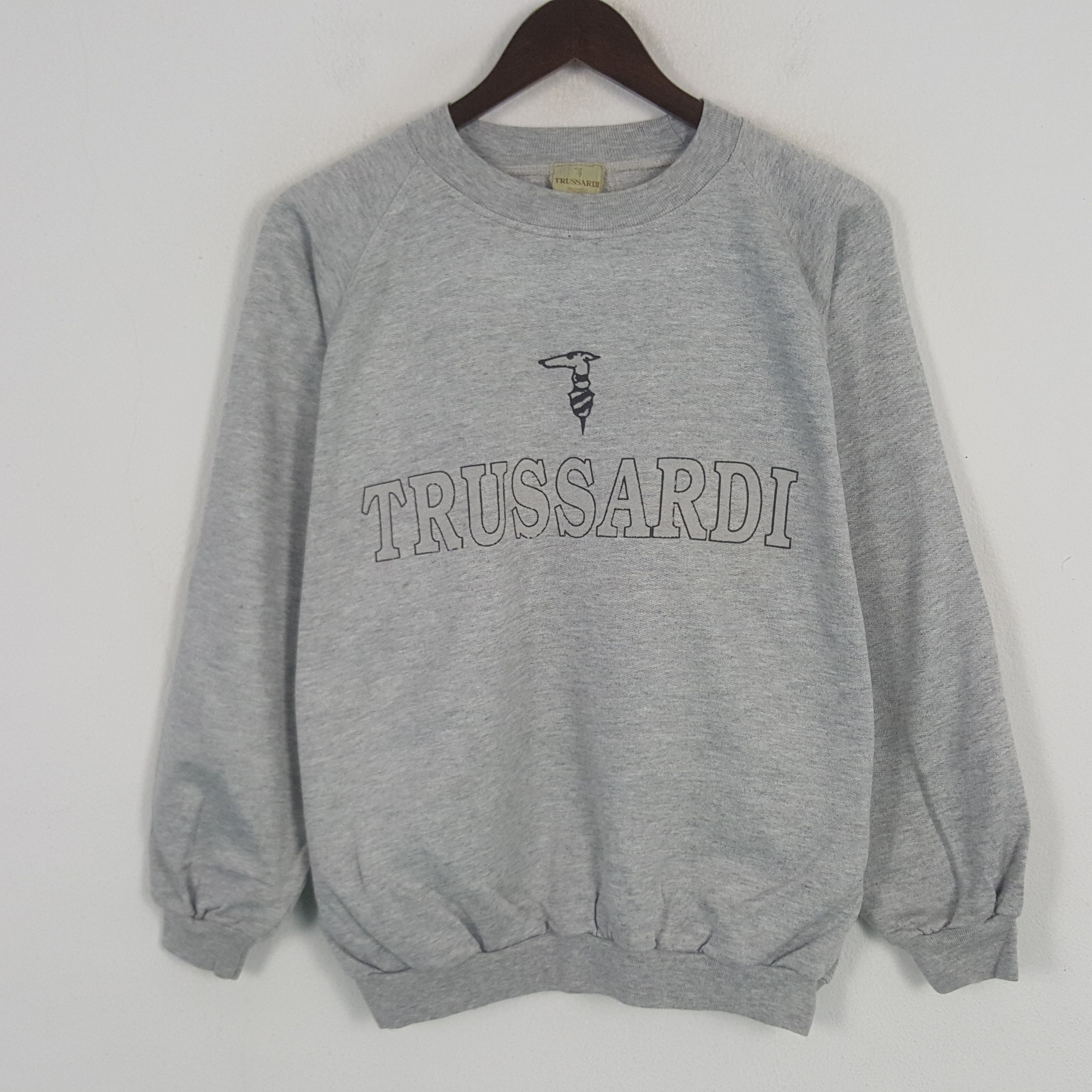 Trussardi × Vintage Vintage Trussardi Embroidery Logo Sweatshirt Size US L / EU 52-54 / 3 - 1 Thumbnail