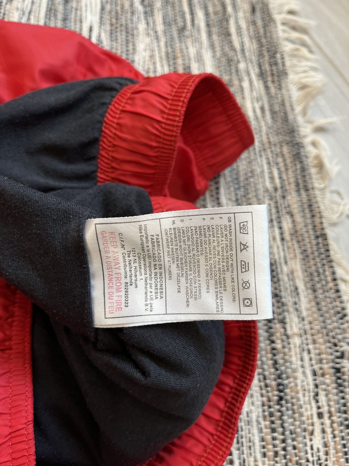 Nike × Vintage Vintage Nike nylon sweatpants minimalistic Size US 34 / EU 50 - 20 Thumbnail