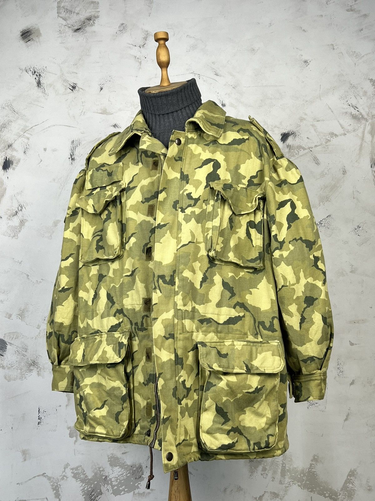 Vintage Vintage Military Camouflage Field Jacket Parka Size S - M Size US M / EU 48-50 / 2 - 1 Thumbnail