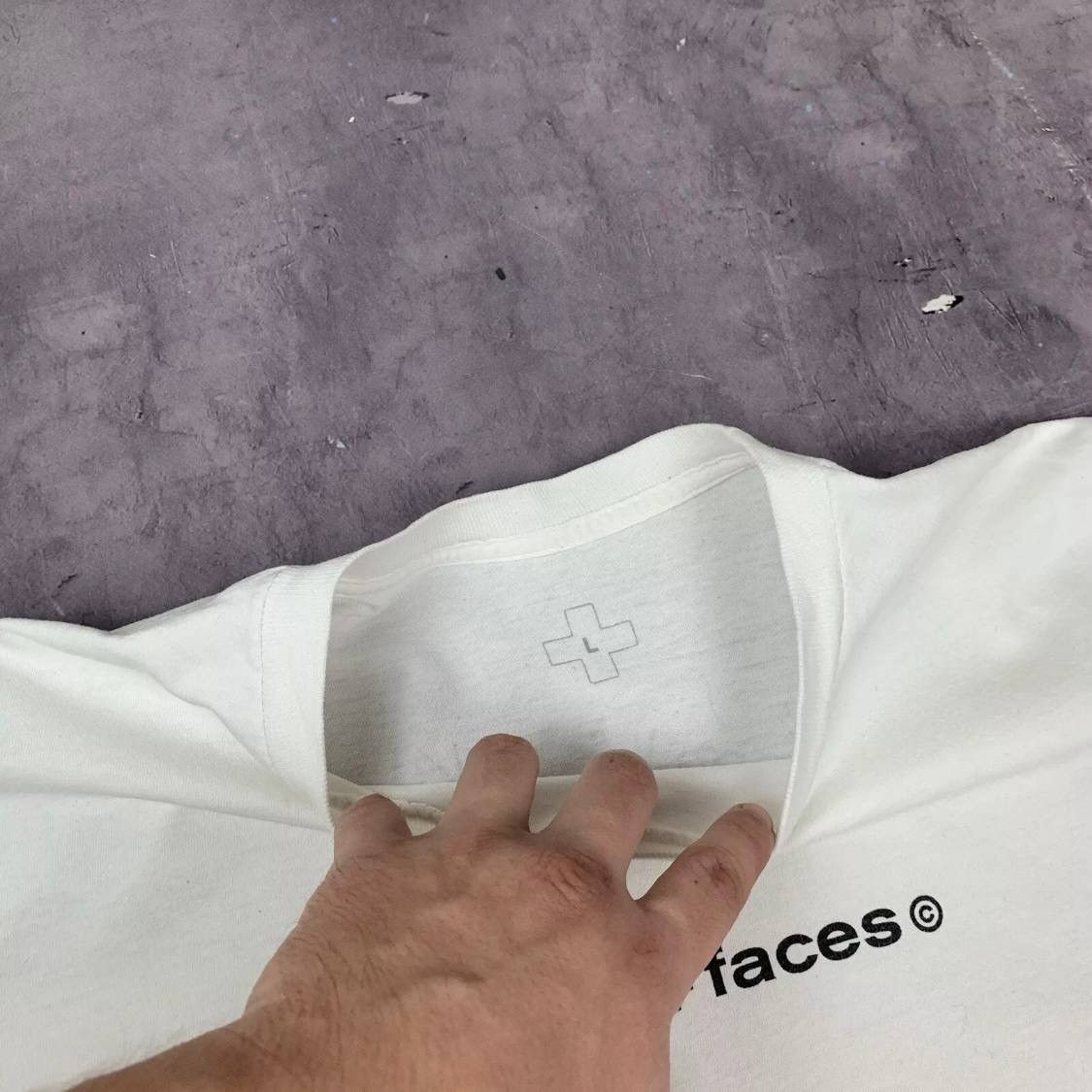 Other Places + Faces Skateboard SK8 Flowers Tee Big Logo Size US L / EU 52-54 / 3 - 23 Thumbnail