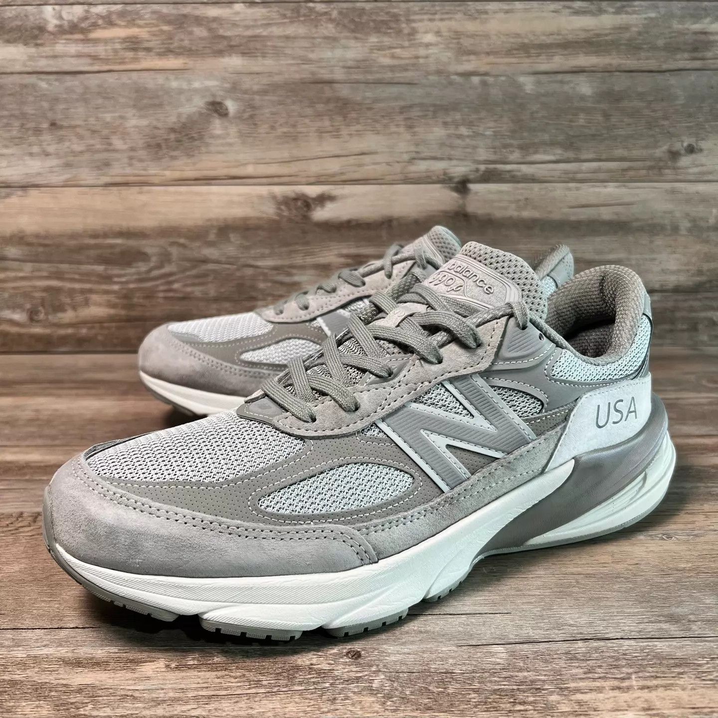 New Balance WTAPS x New Balance 990 V6 M990WT6 Gray US 44 99 new Size US 10 / EU 43 - 1 Thumbnail