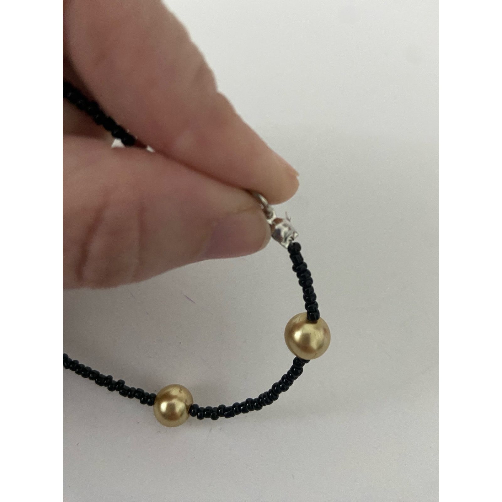 Other beige faux pearl and black bead bracelet Size ONE SIZE - 3 Thumbnail