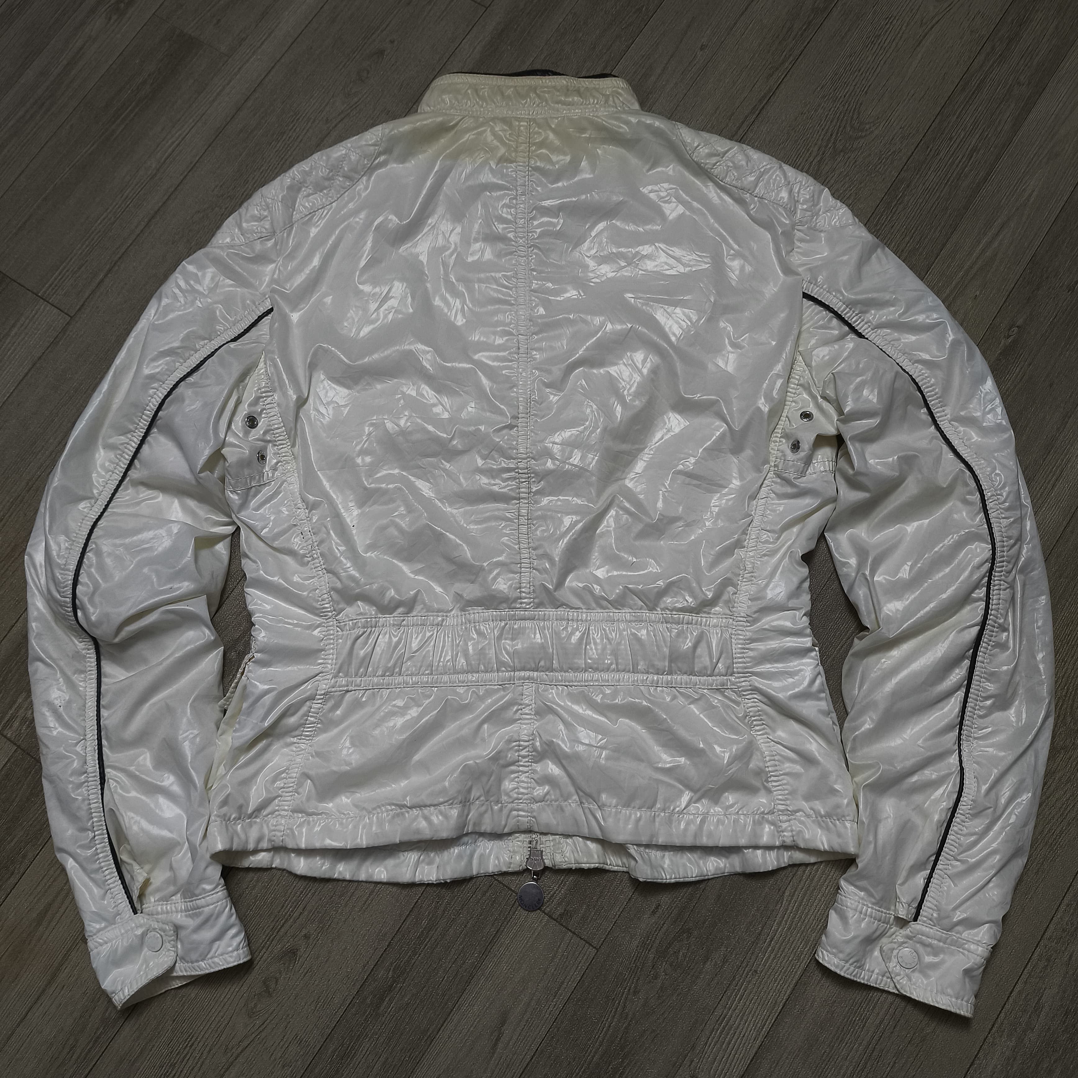 Moncler Vintage Moncler Multi pocket Bikers Jacket Size M / US 6-8 / IT 42-44 - 9 Thumbnail