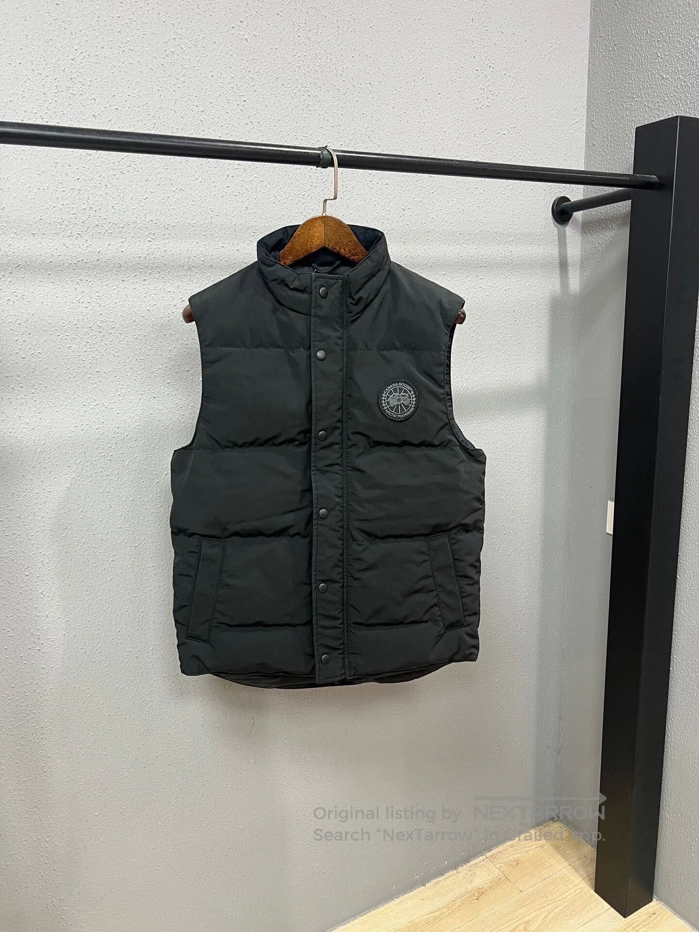 Canada Goose canada goose black label down vest. Size US M / EU 48-50 / 2 - 1 Thumbnail