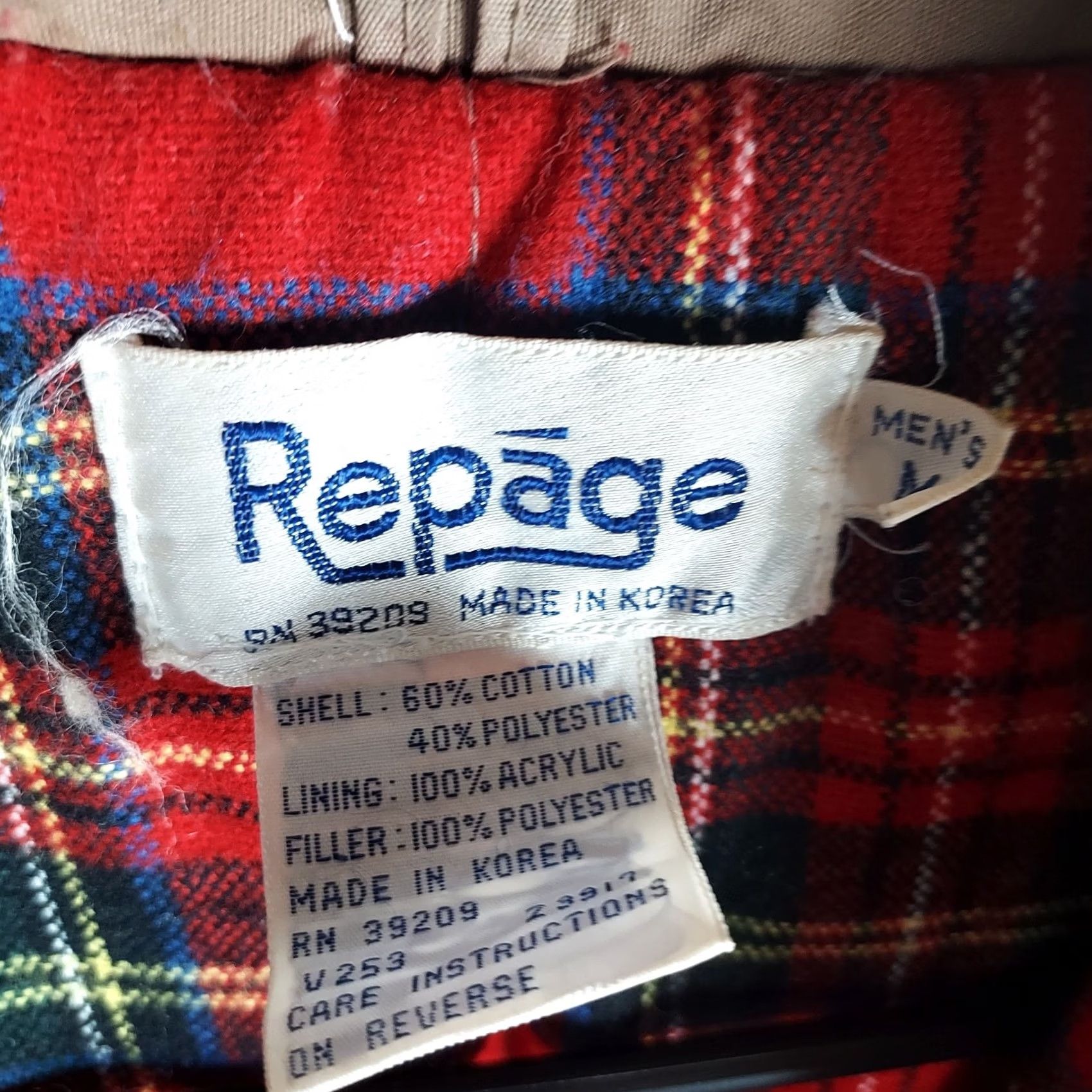 Vintage VINTAGE Repage Insulated Vest Mens Large Brown Plaid Lined Outdoor Workwear Regular Fit Size US L / EU 52-54 / 3 - 4 Thumbnail