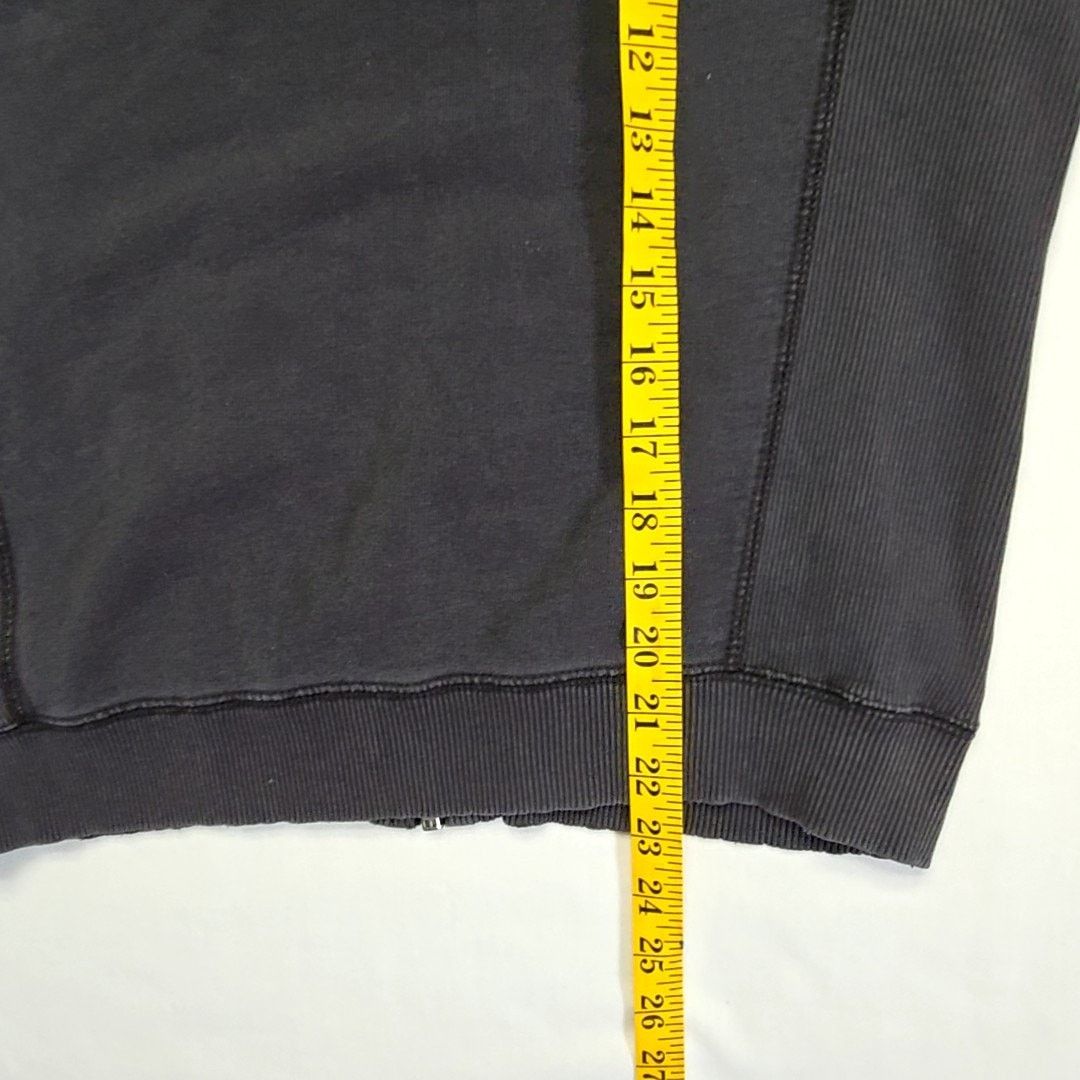 Levi's Levi's Black Hoodie Zipper Front Large Cropped Sweatshirt Size L / US 10 / IT 46 - 13 Thumbnail