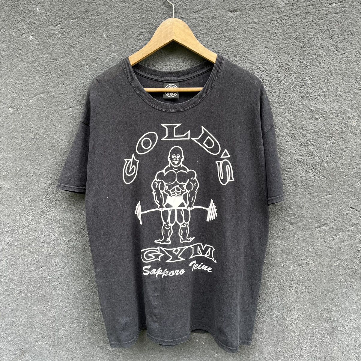 Vintage Thrashed Faded Vintage Gold's Gym Tee Size US XL / EU 56 / 4 - 1 Thumbnail