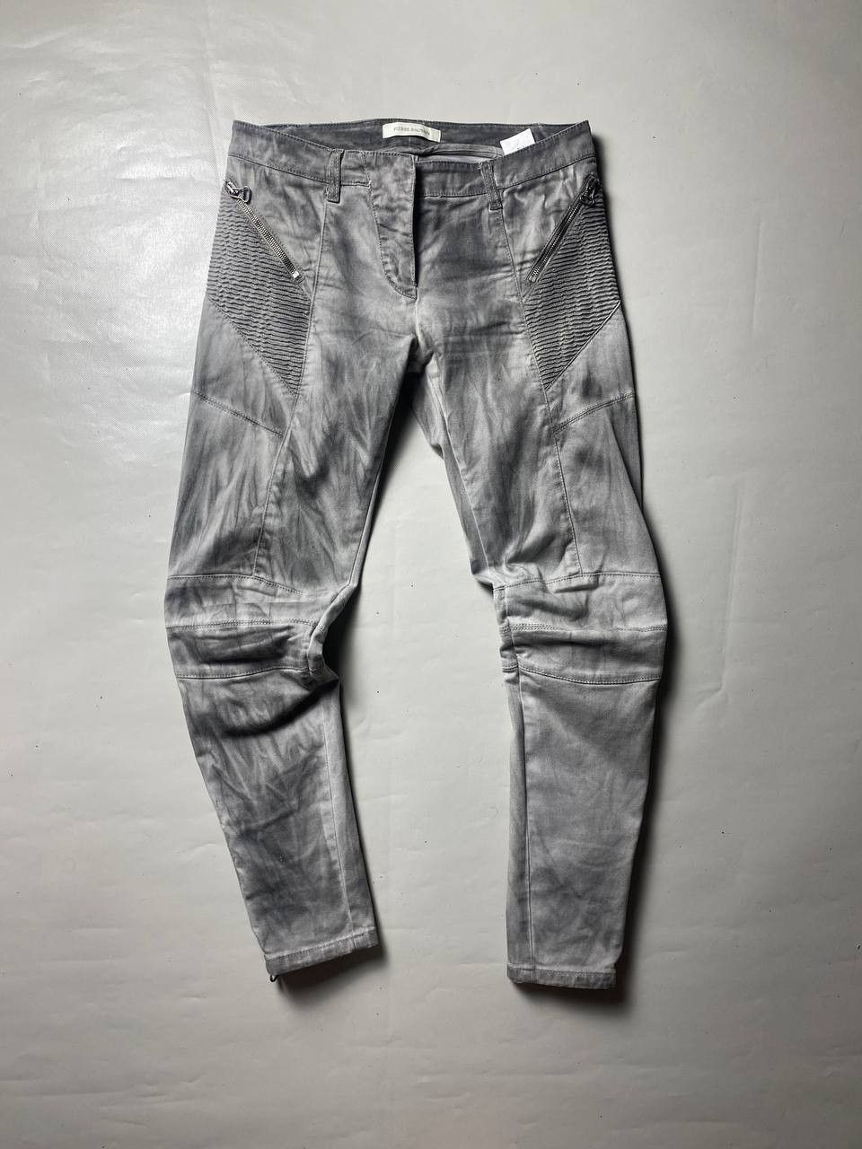 Pierre Balmain Archive Jeans Vintage Pierre Balmain Size 28" / US 6 / IT 42 - 1 Thumbnail