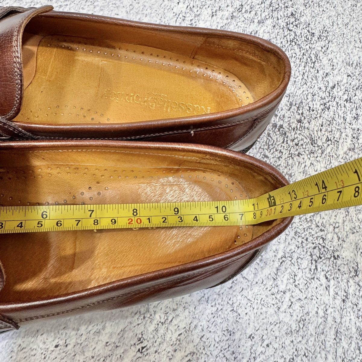 Russell & Bromley Russel & Bromley Mens Brown Leather Tassell Loafers US9.5 Size US 9.5 / EU 42-43 - 13 Thumbnail