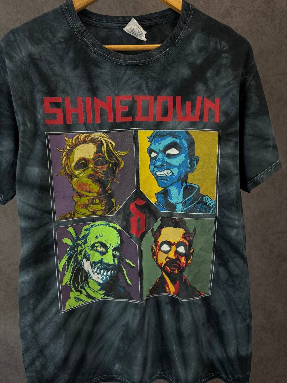 Band Tees Shinedown rock band overprinted tour tee Size US M / EU 48-50 / 2 - 4 Thumbnail