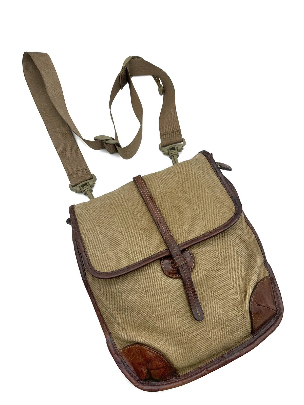 Authentic Silver Lake Club Shoulder Bag