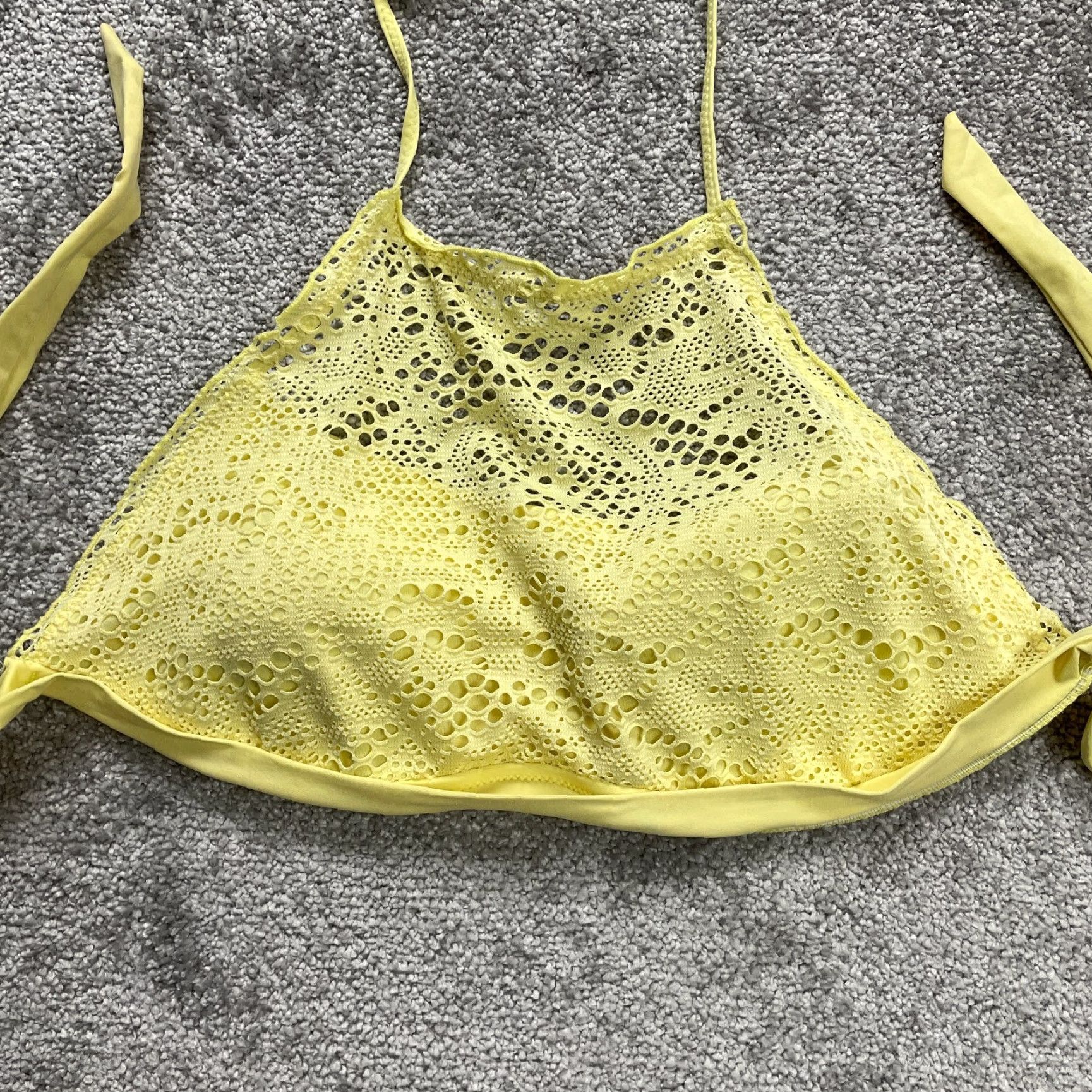 Mossimo Mossimo Swimwear Bikini Top Womens XL Yellow Lace Halter Padded Summer Beach Size XL / US 12-14 / IT 48-50 - 3 Thumbnail