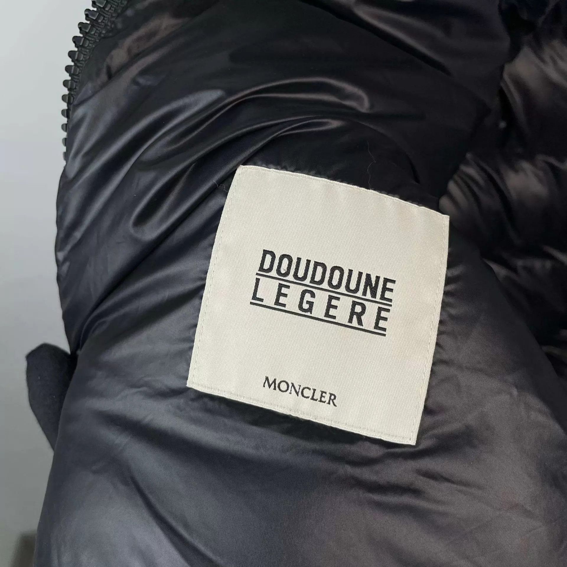 Moncler Moncler down jacket 1 black Size S / US 4 / IT 40 - 9 Thumbnail