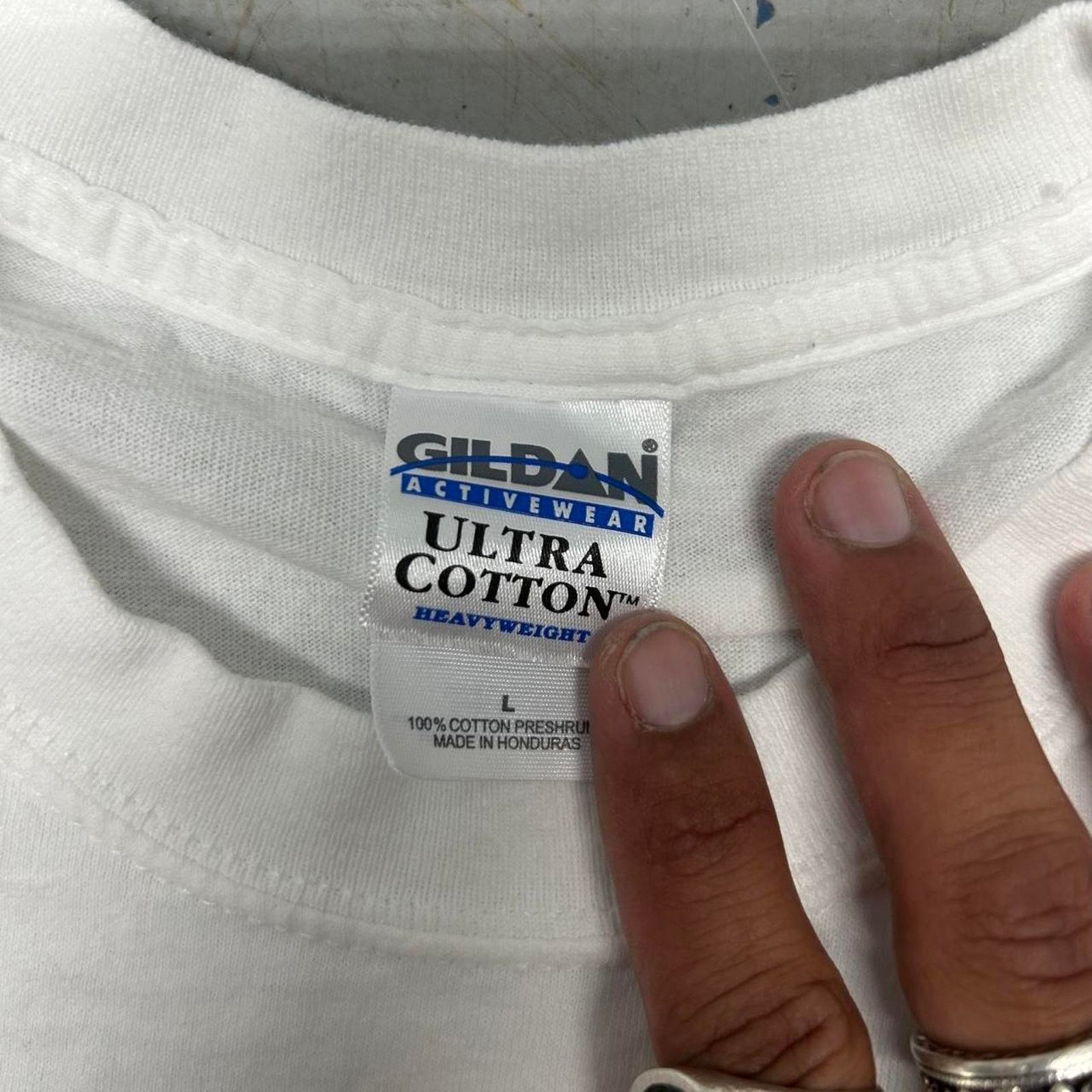 Gildan Y2K White Gildan cotton dog t-shirt Size L / US 10 / IT 46 - 3 Thumbnail