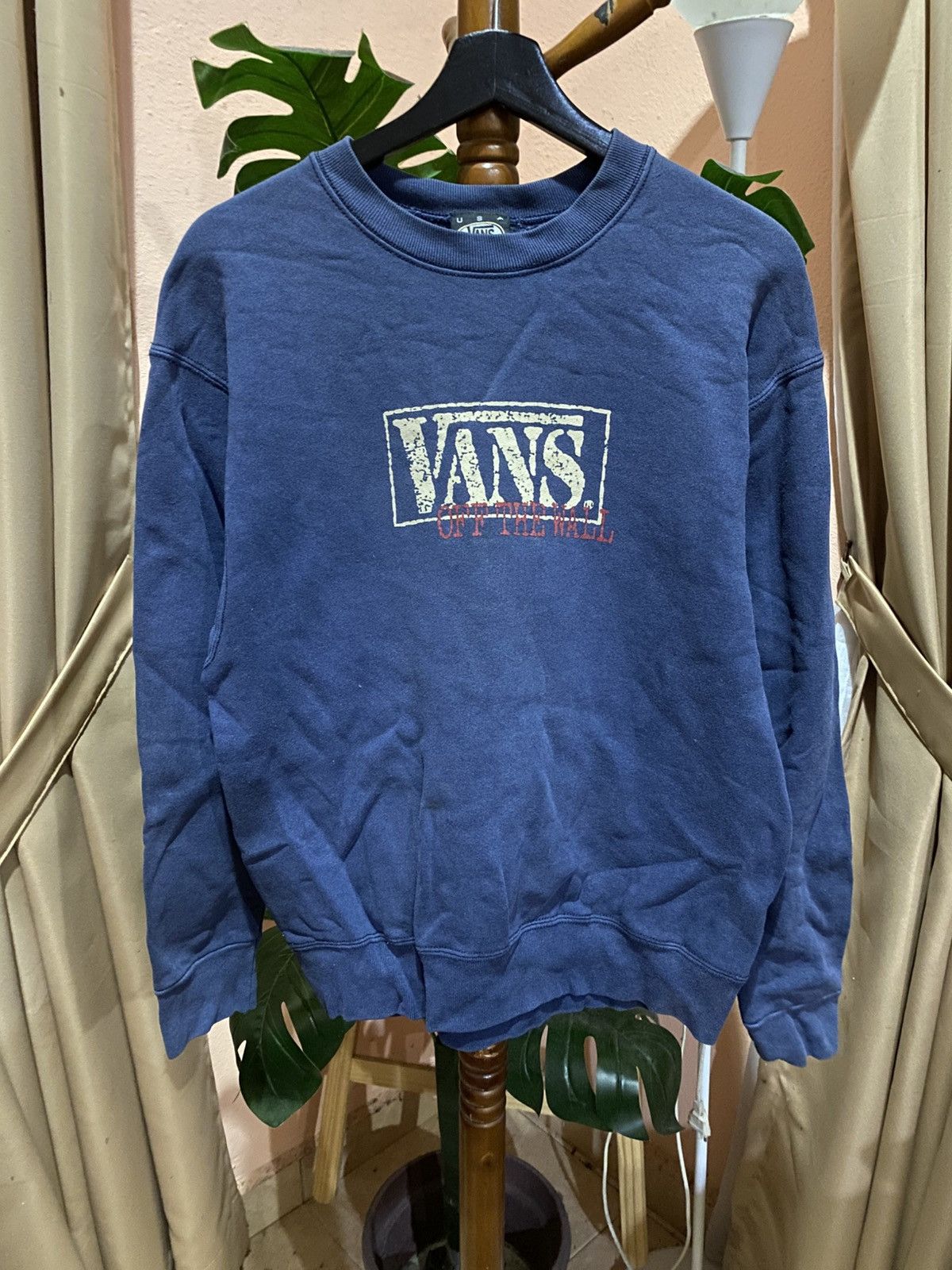 Vans Vintage Vans USA Blue Crewneck Sweatshirt Off The Wall Logo Size US M / EU 48-50 / 2 - 3 Thumbnail